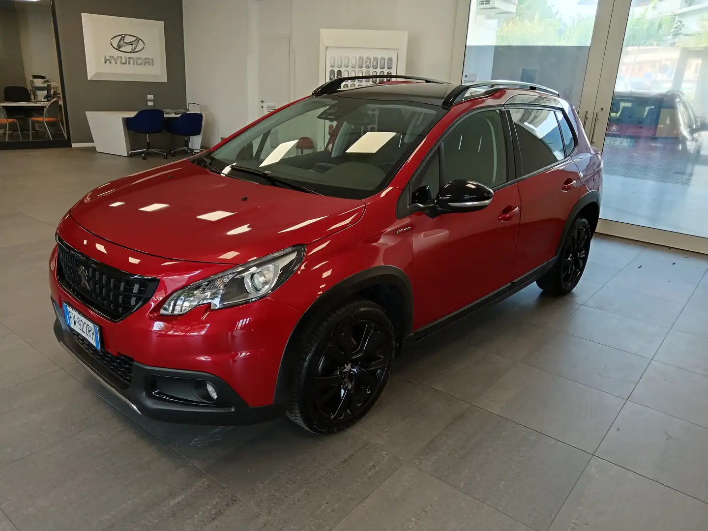 Peugeot 2008 2008 1.5 bluehdi Gt Line s Rosso - 1