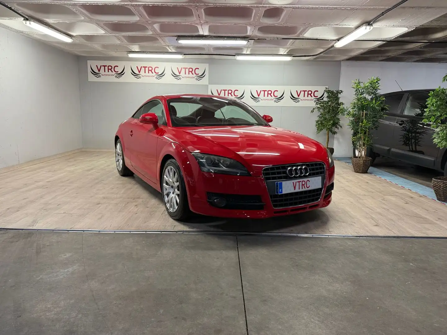 Audi TT 2.0 TFSI Rood - 1