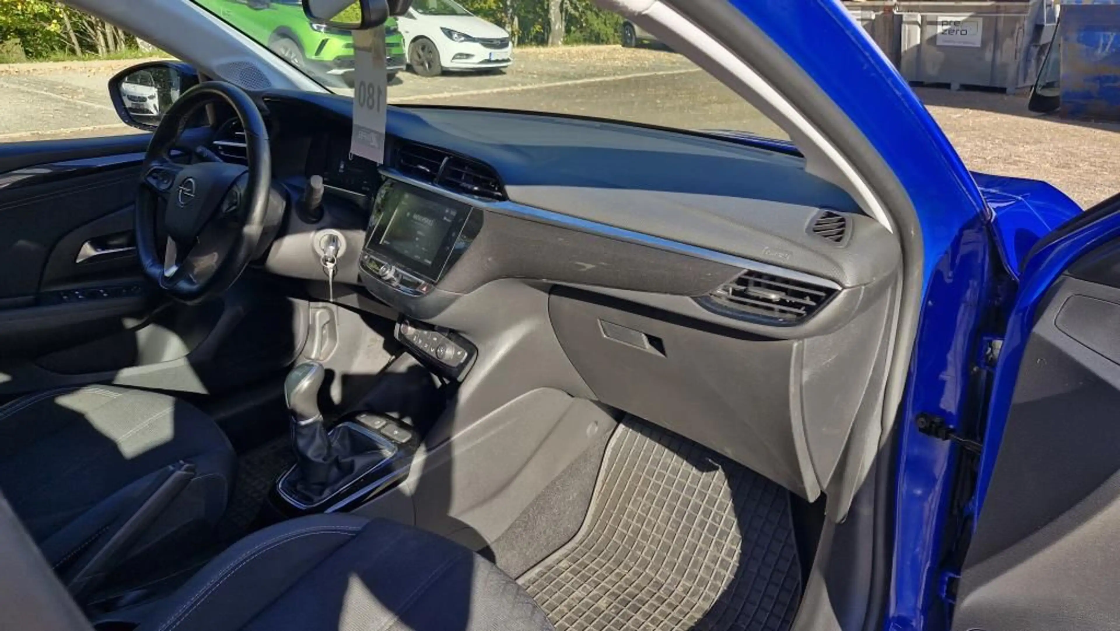 Opel Corsa 1.2 Sitzheizung+Einparkhilfe hinten — photo 10