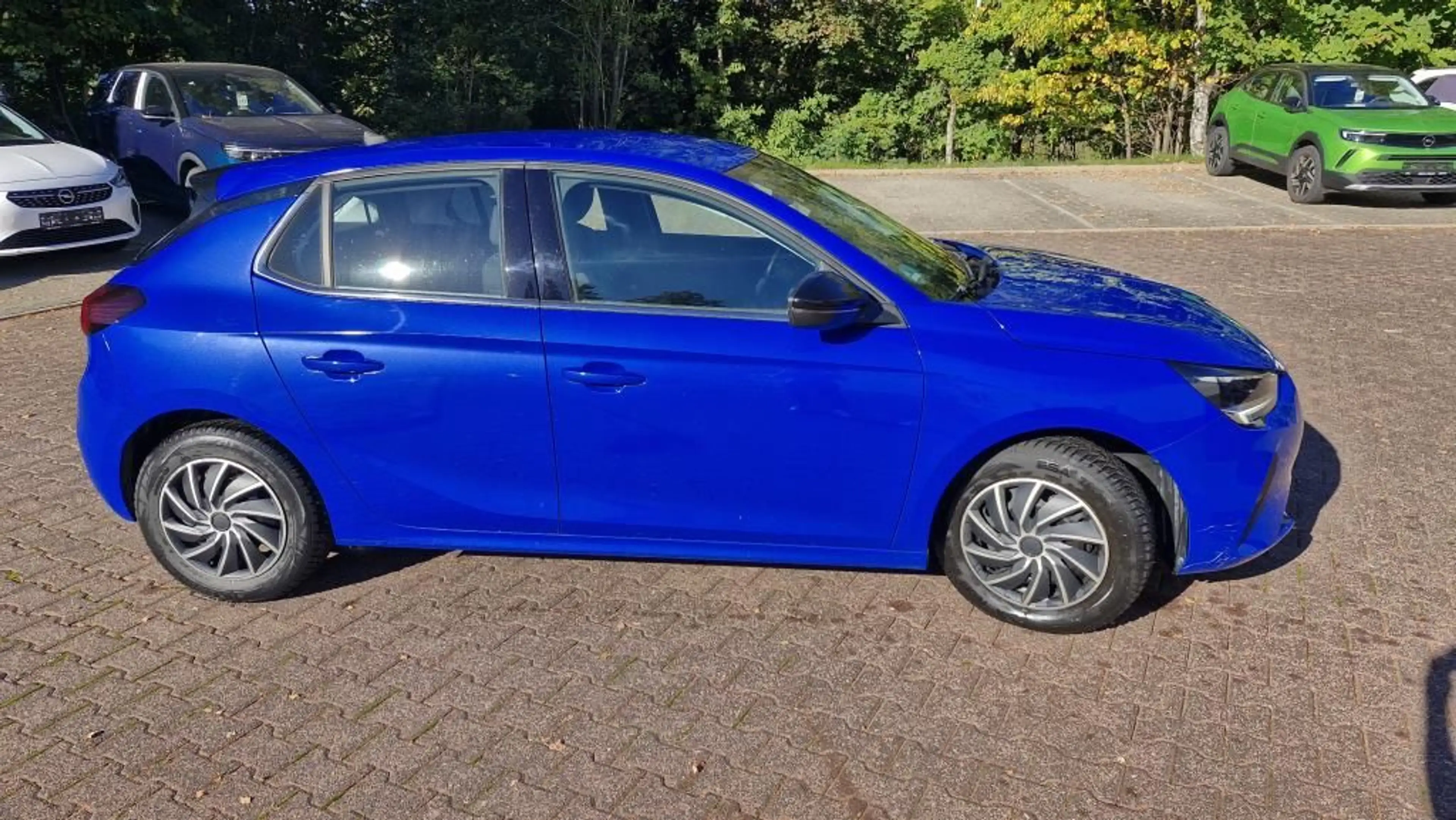 Opel Corsa 1.2 Sitzheizung+Einparkhilfe hinten — photo 3