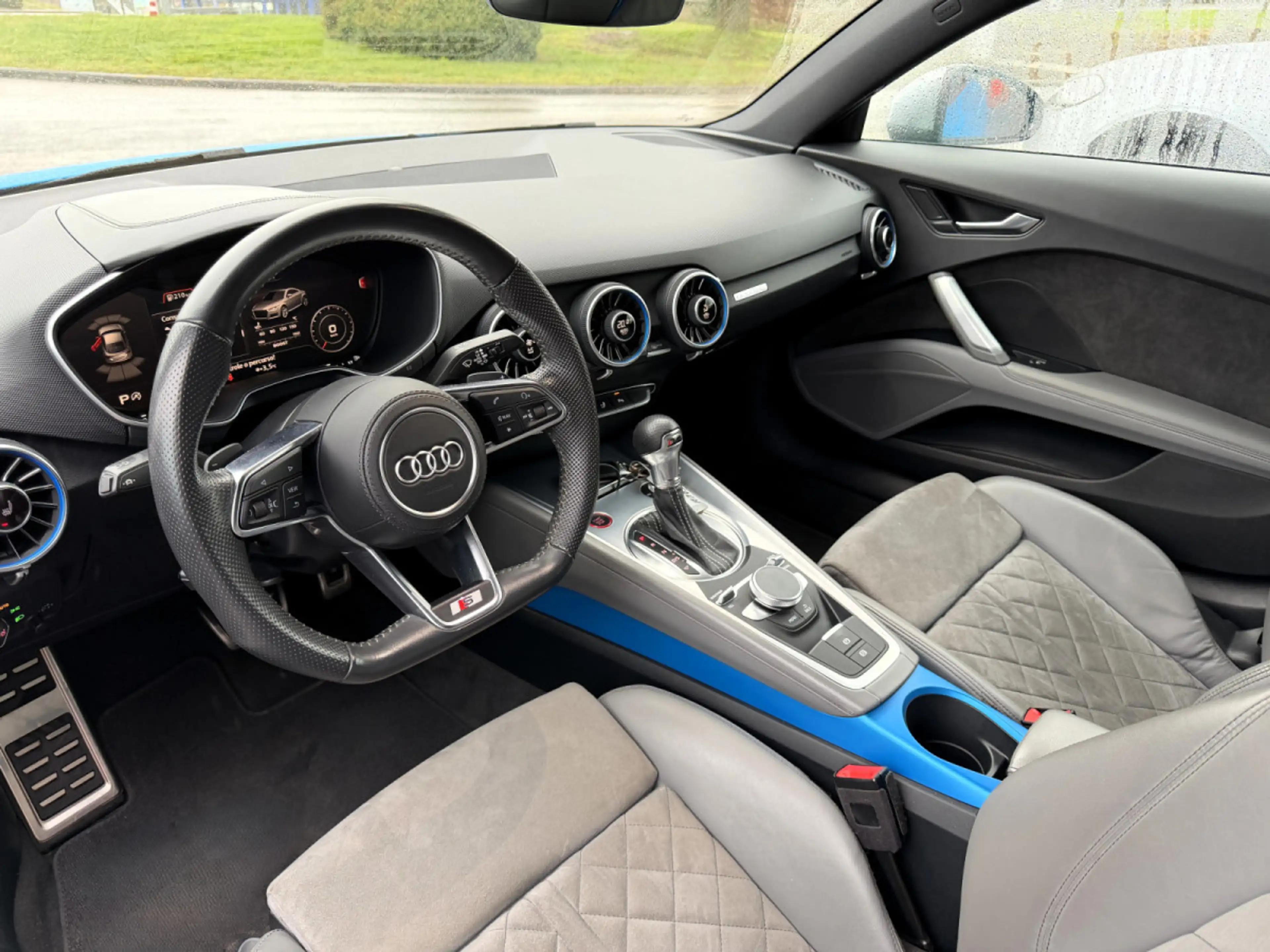Audi TTS QUATTRO — photo 7