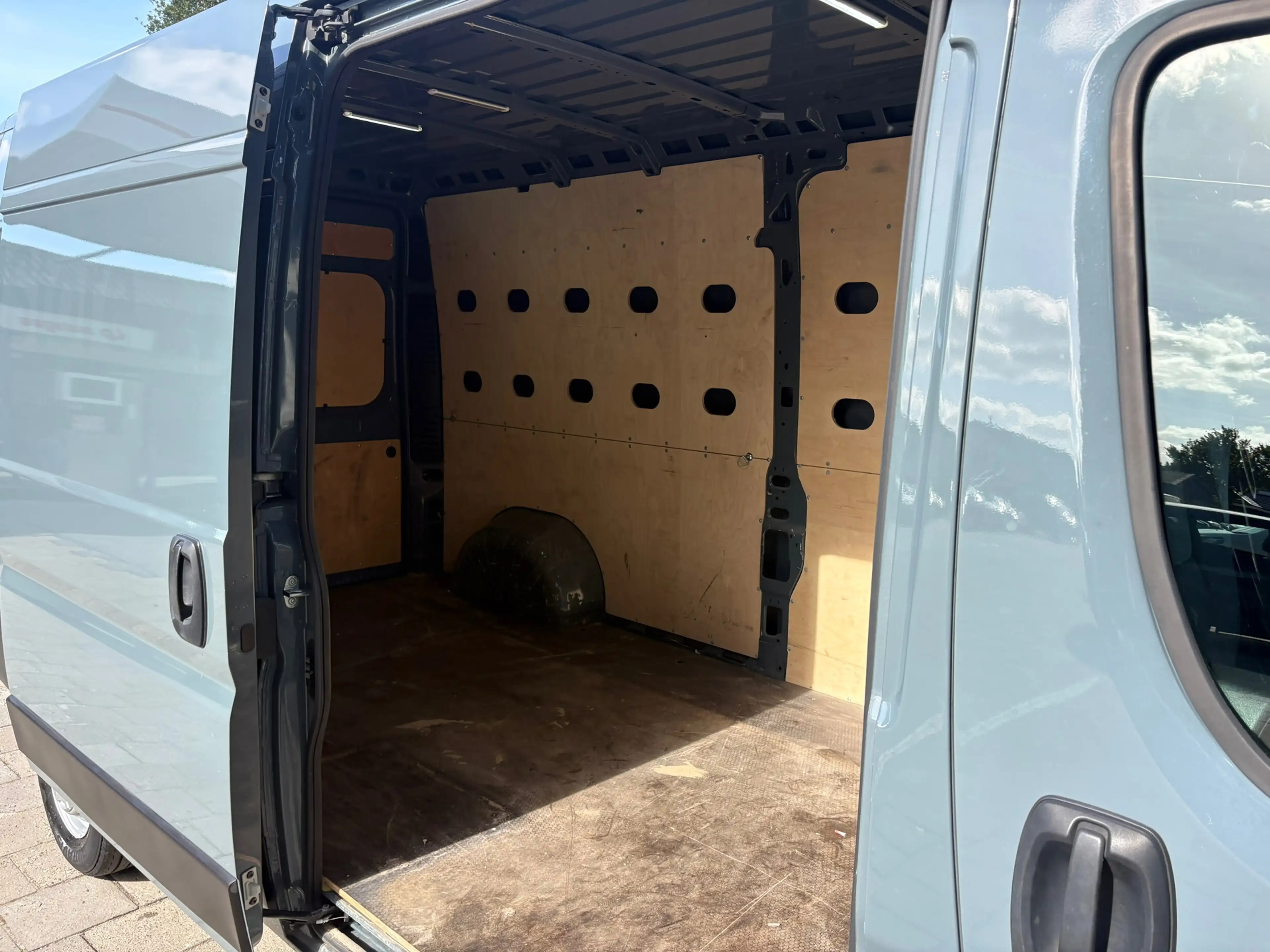 Opel Movano 2.2D 140PK L3H2|trekhaak 2500KG|apple CarPlay|acht — photo 10