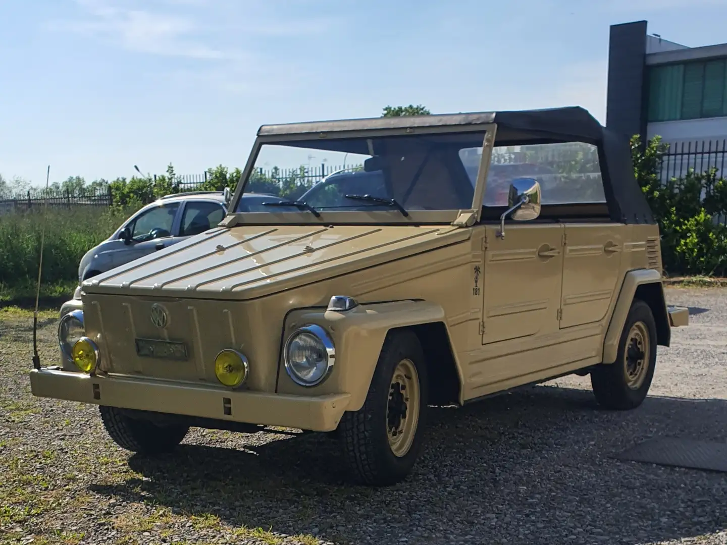 Volkswagen 181 pescaccia restaurata Bej - 1
