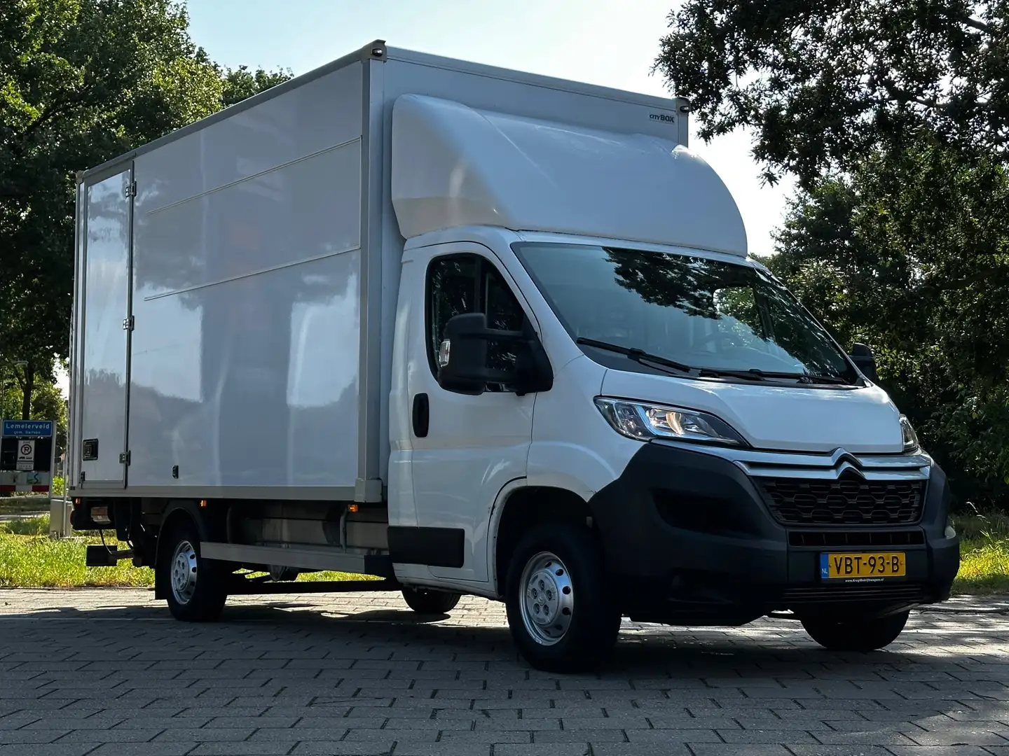 Citroen Jumper 35 2.0 BlueHDi L3 bakwagen met laadklep en zijdeur Blanc - 2