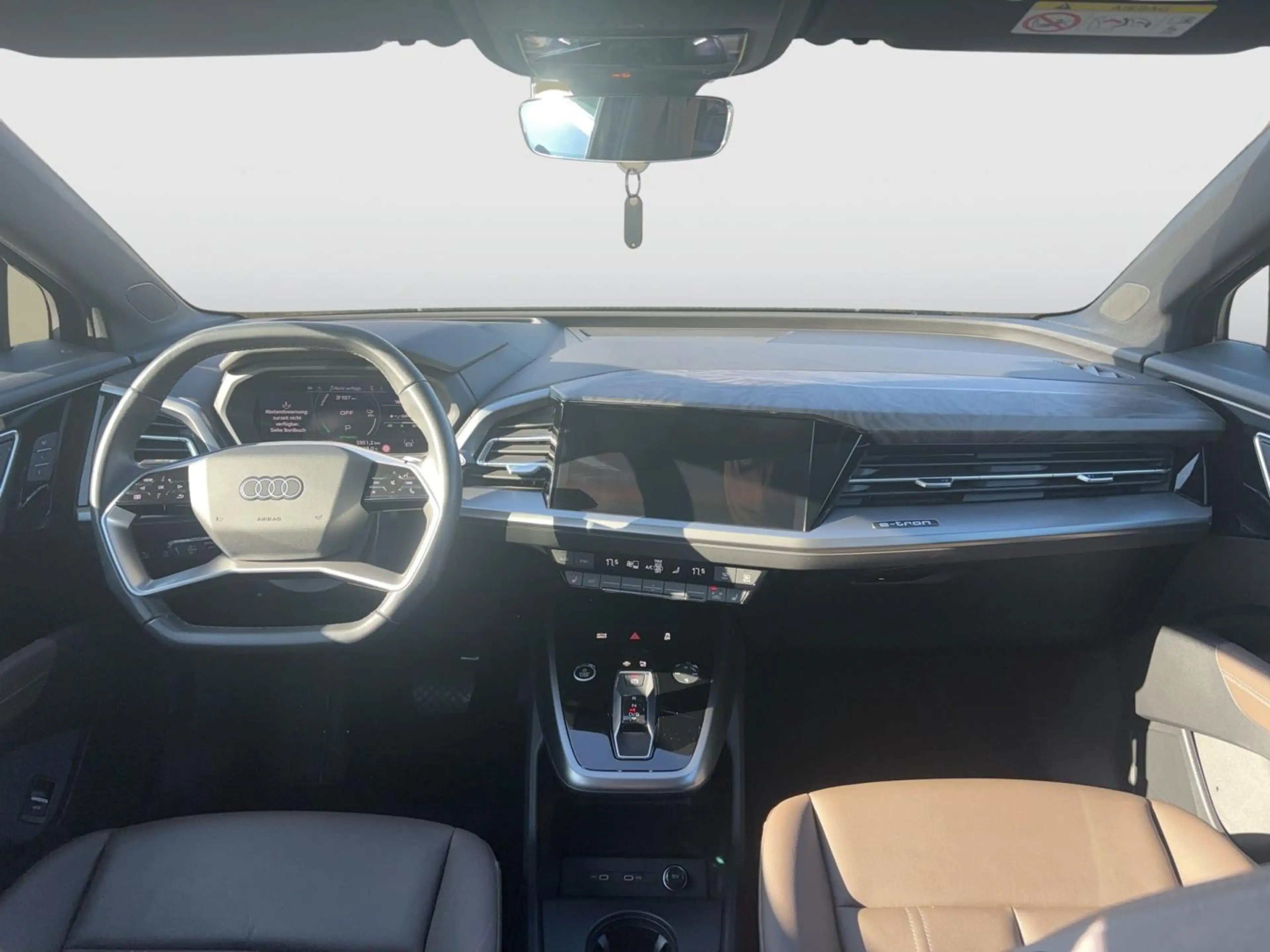 Audi Q4 e-tron Sportback 40 MLED Navi Pano ACC RKamera LM20 Wärmep. — photo 11