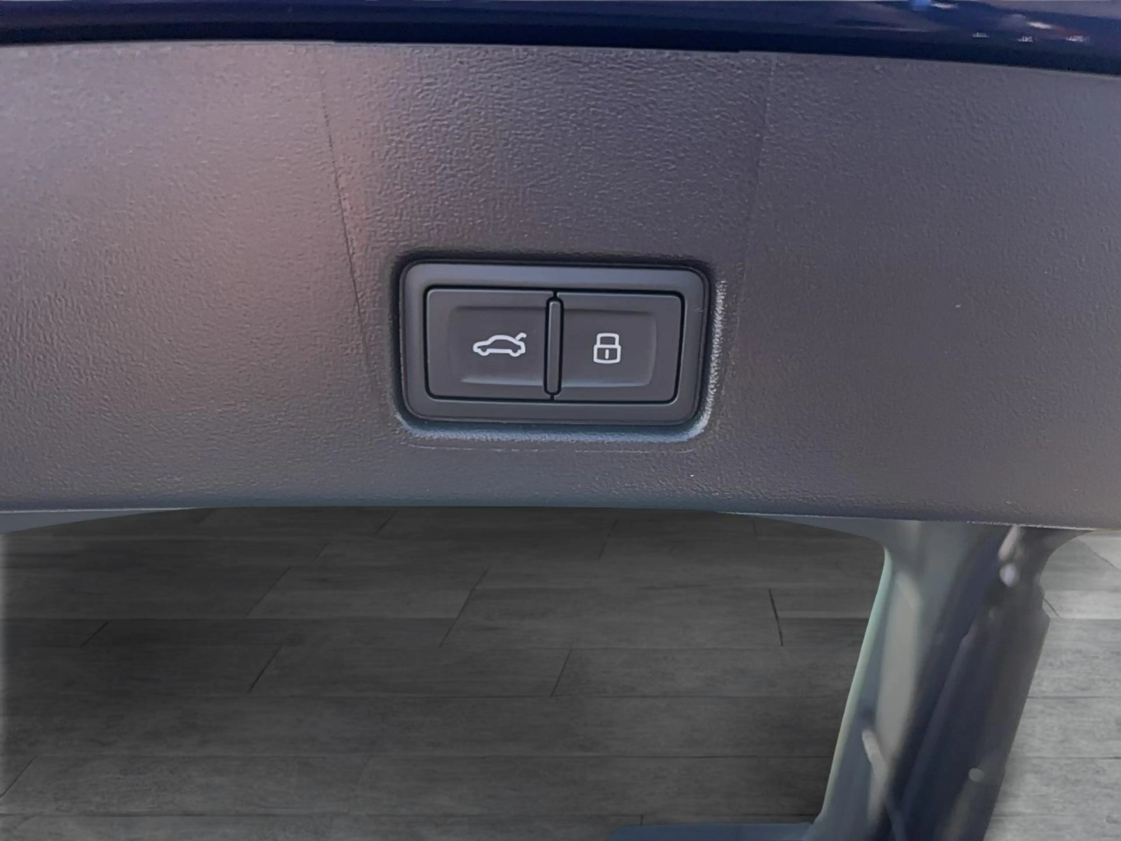 Audi Q4 e-tron Sportback 40 MLED Navi Pano ACC RKamera LM20 Wärmep. — photo 15