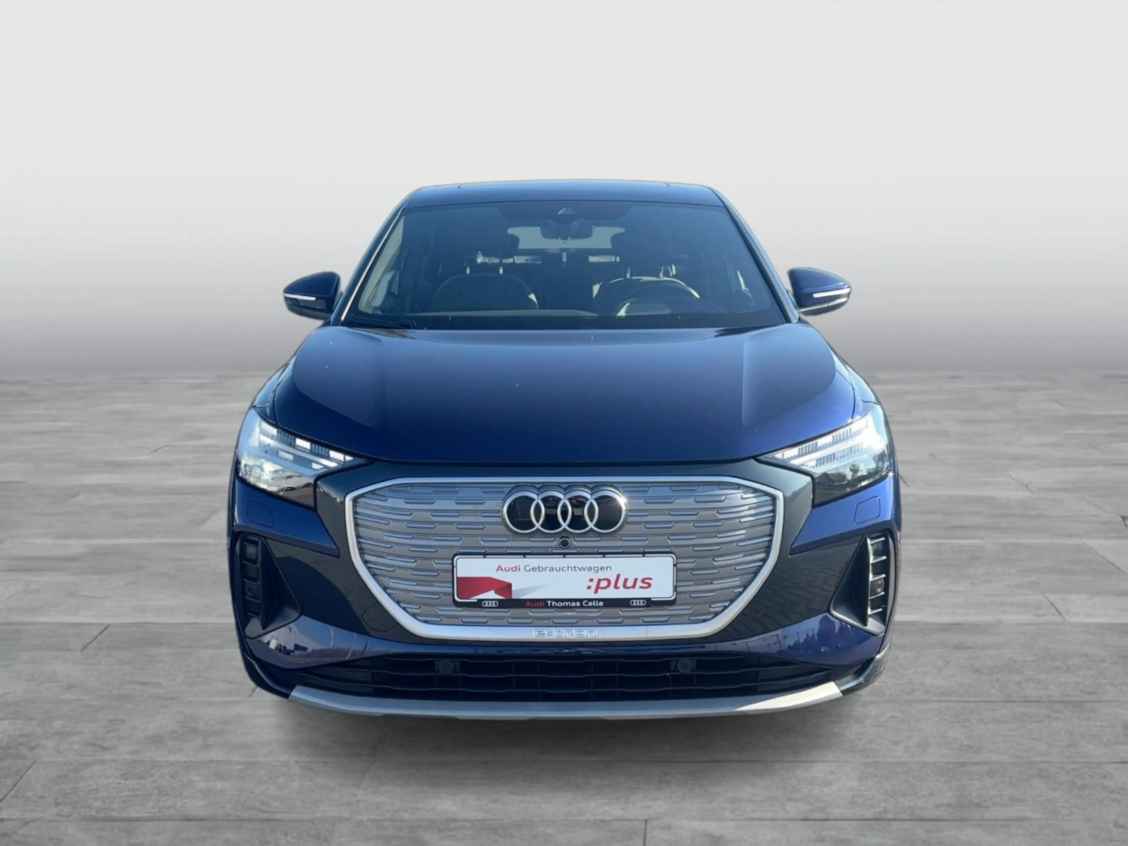 Audi Q4 e-tron Sportback 40 MLED Navi Pano ACC RKamera LM20 Wärmep. — photo 8