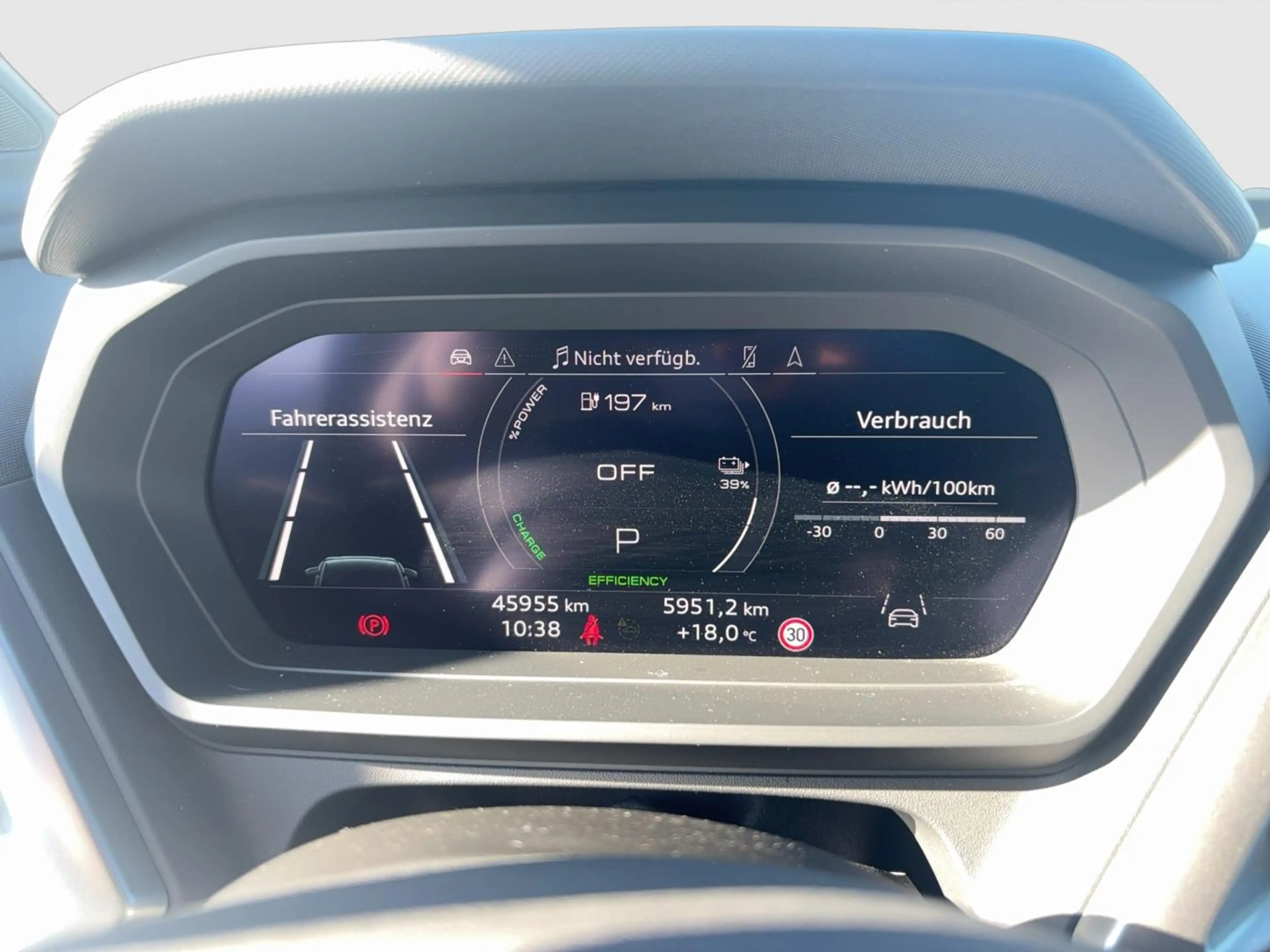Audi Q4 e-tron Sportback 40 MLED Navi Pano ACC RKamera LM20 Wärmep. — photo 10