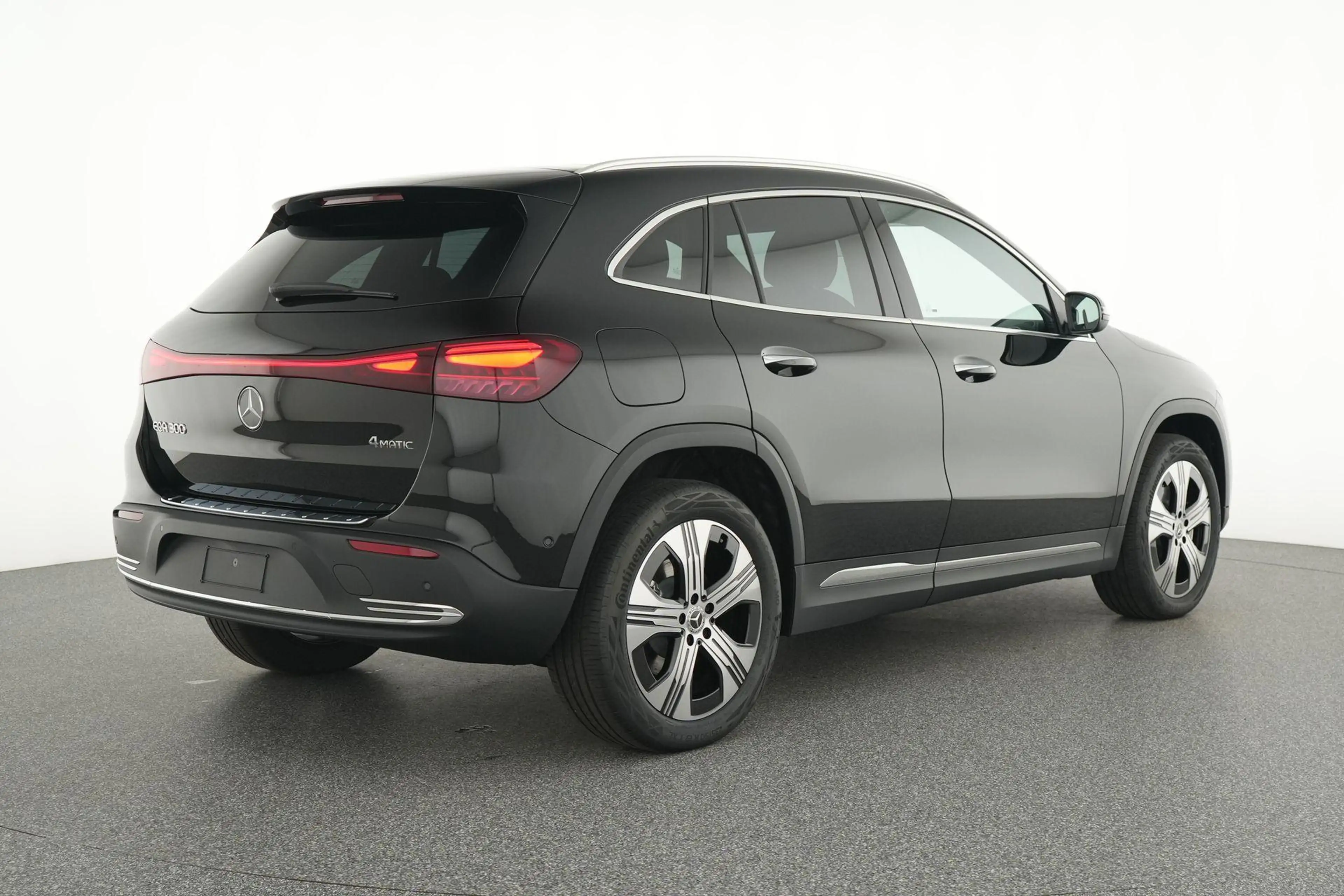 Mercedes-Benz EQA 300 4MATIC Luxury Line | Memory Zetels | Smartphone In — photo 4