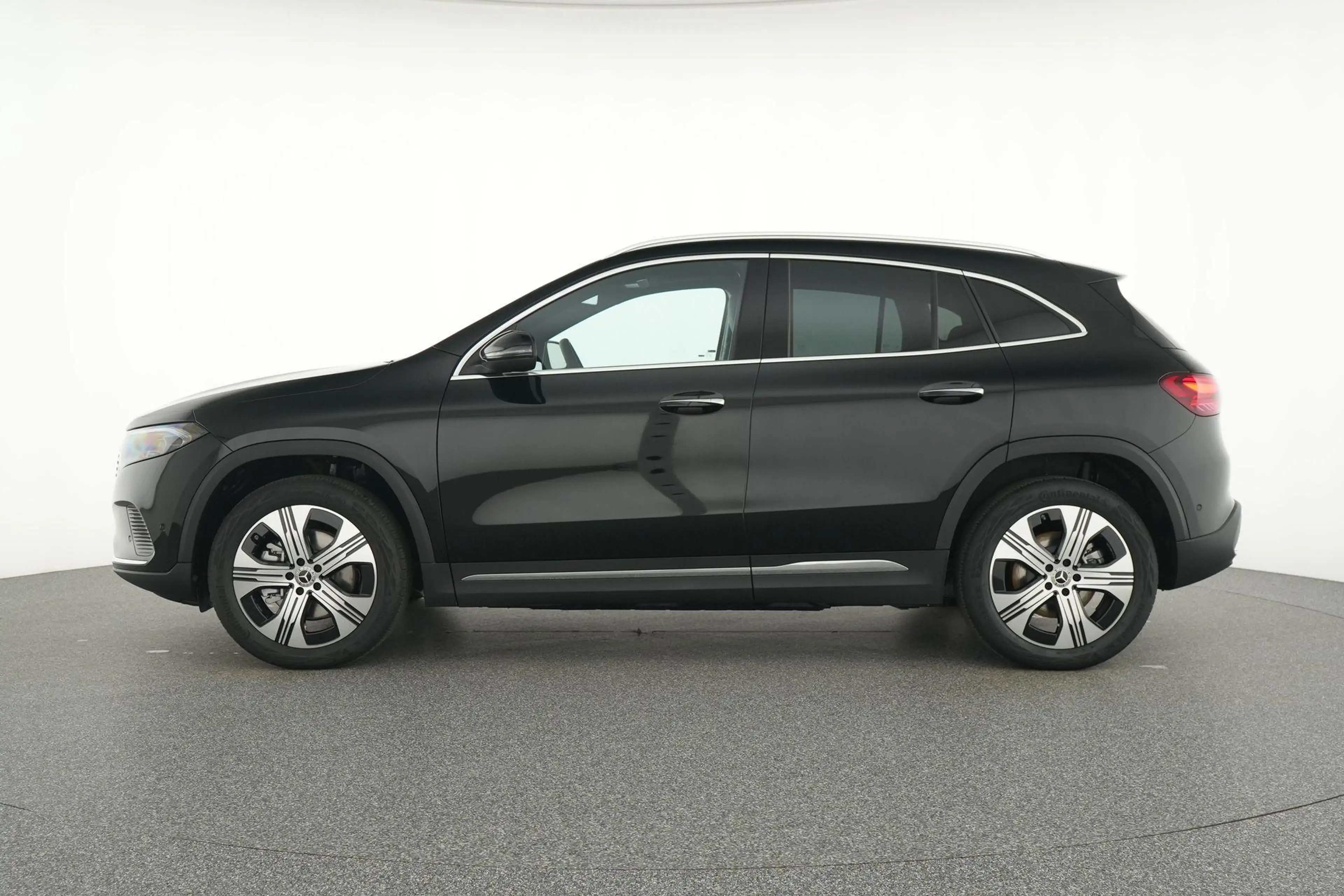 Mercedes-Benz EQA 300 4MATIC Luxury Line | Memory Zetels | Smartphone In — photo 8
