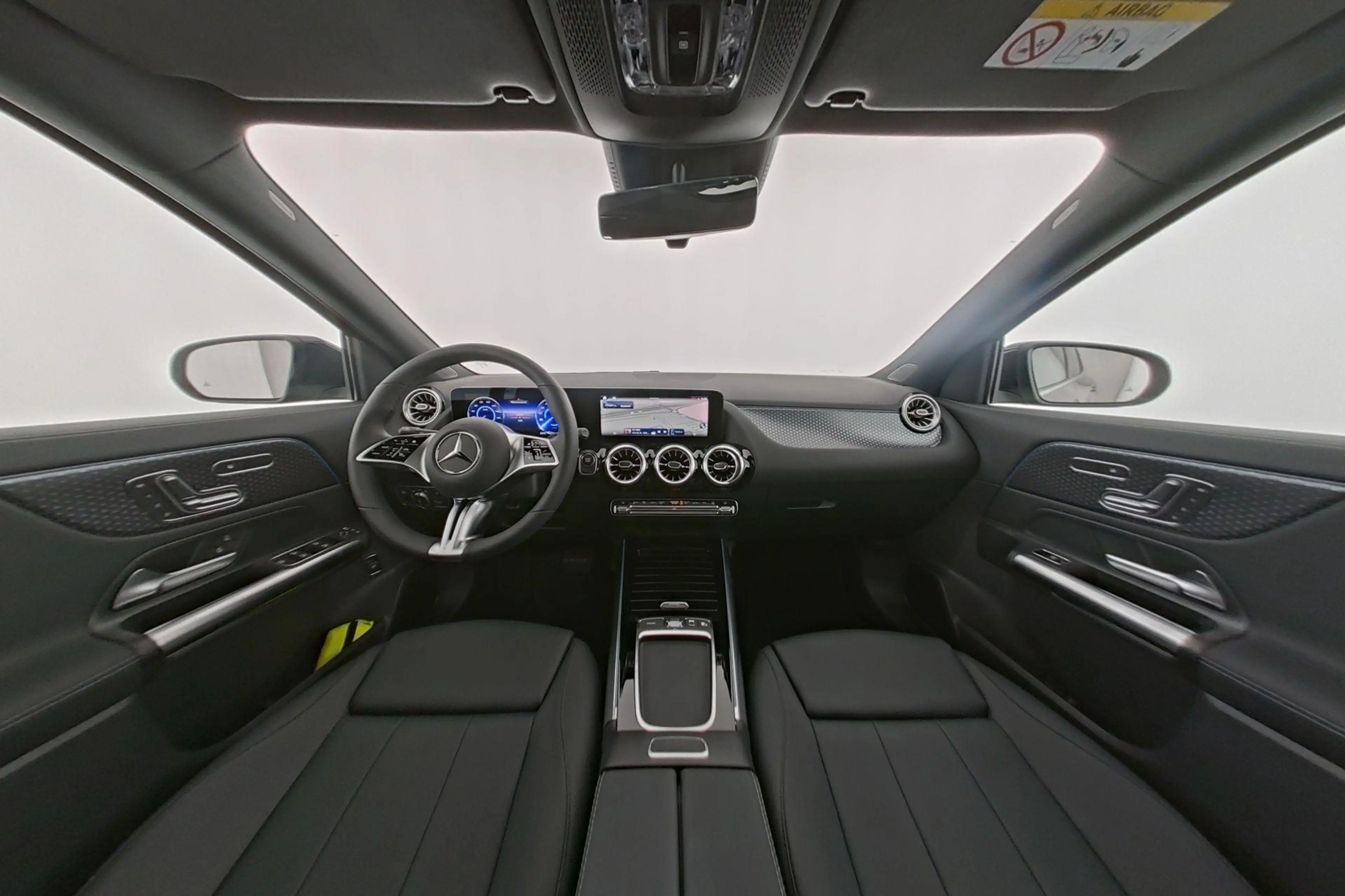 Mercedes-Benz EQA 300 4MATIC Luxury Line | Memory Zetels | Smartphone In — photo 12