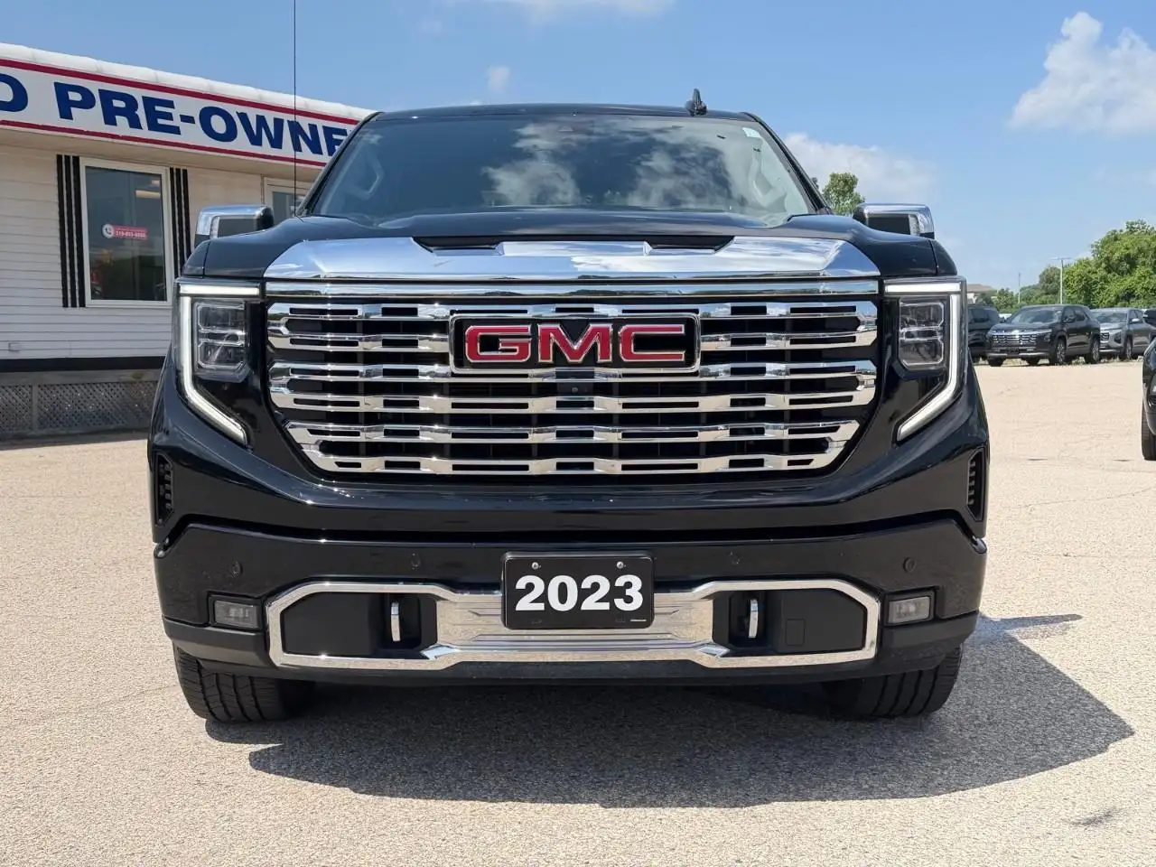 GMC Sierra 1500 снимка GMC Sierra 1500