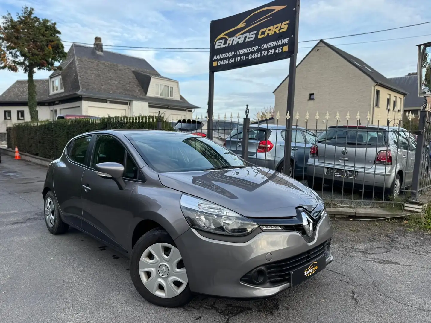 Renault Clio 1.2i // 12.000 km // 2016 // Euro 6b - 1
