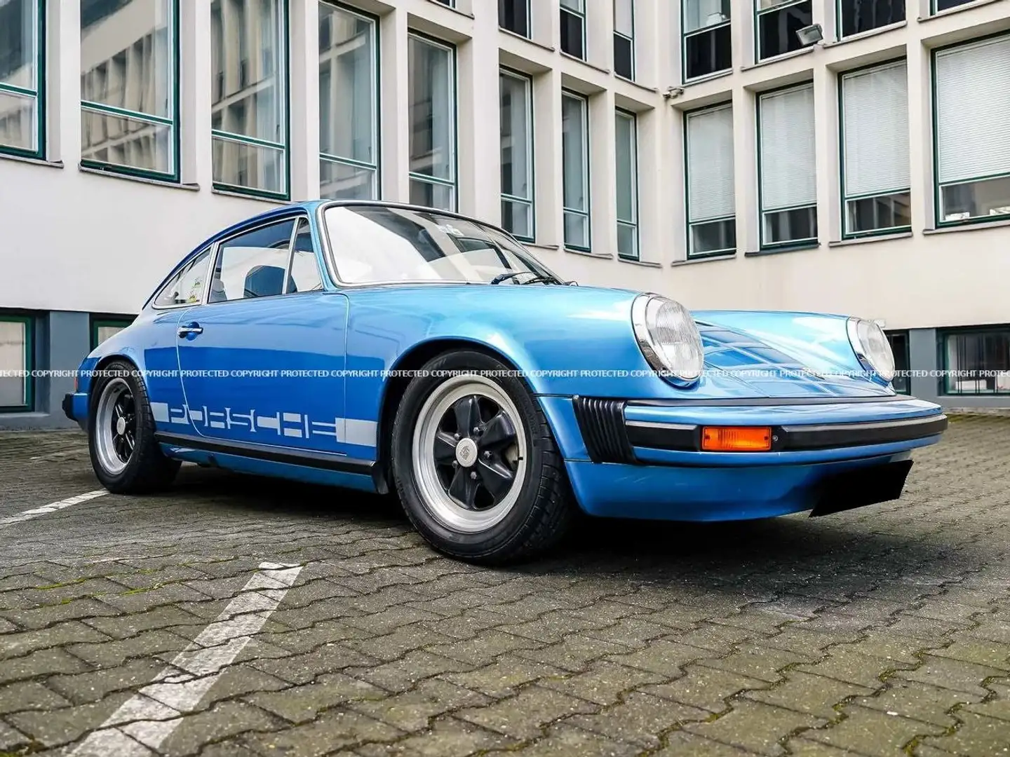 Porsche 911 911S - 1