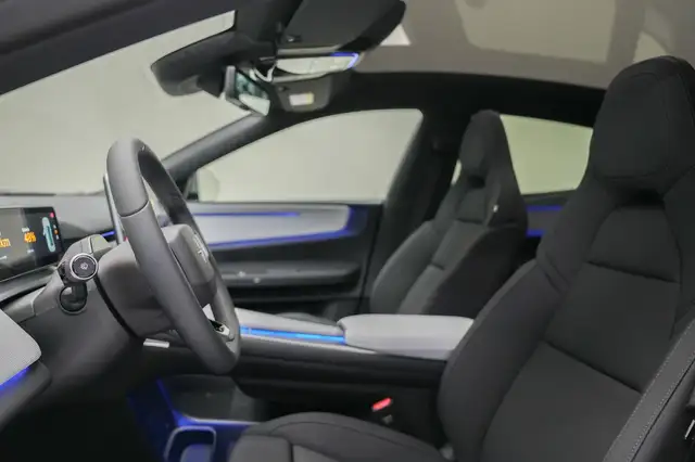 Polestar 4 Coupe Long range Dual motor - Plus Ansicht 9