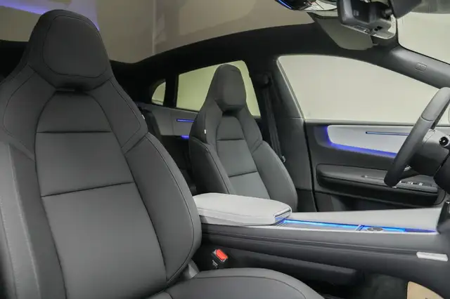 Polestar 4 Coupe Long range Dual motor - Plus Ansicht 10