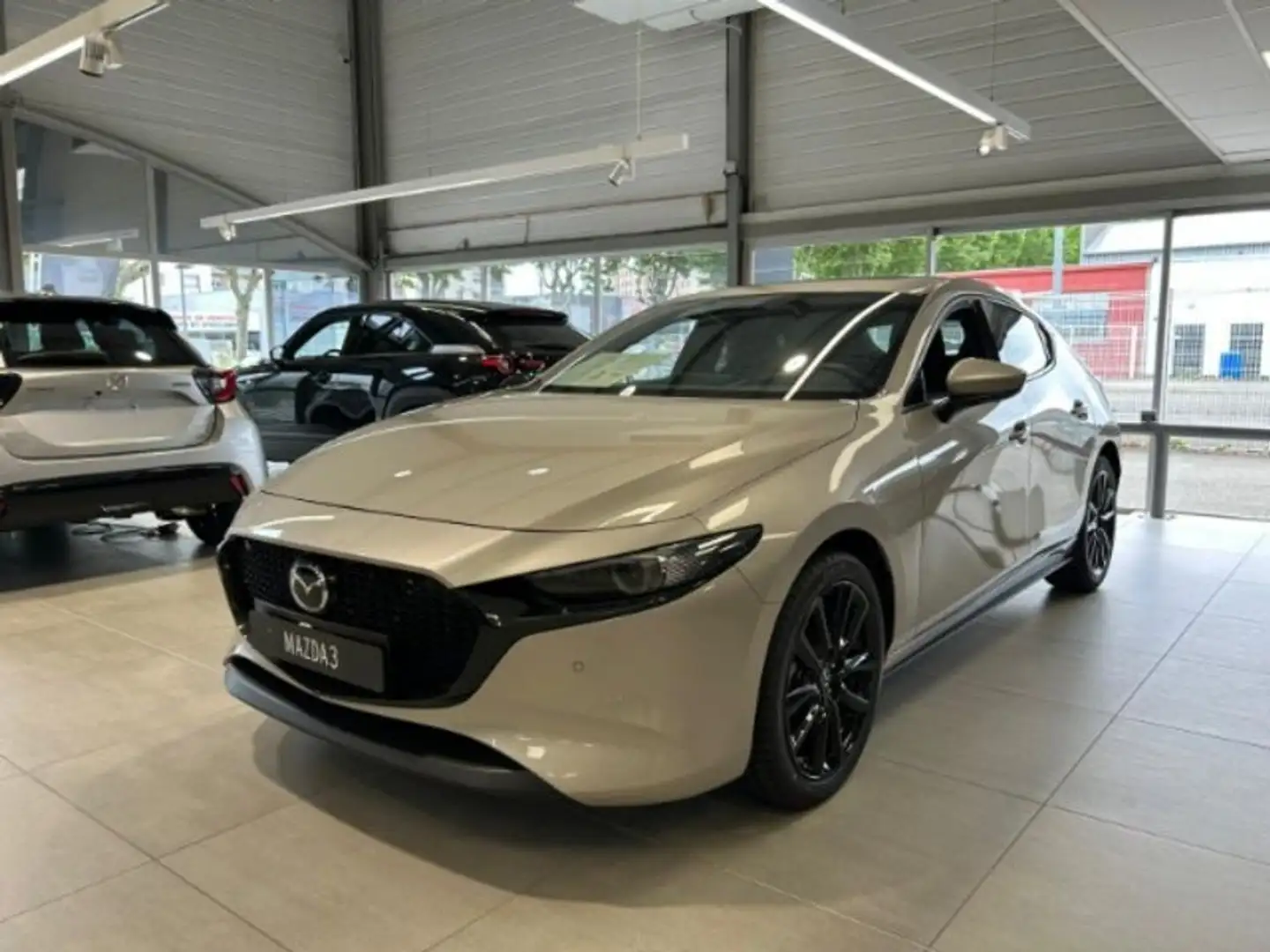Mazda 3 Mazda3 5 PORTES 2025 2.0L e-SKYACTIV-X M Hybrid 18 - 1