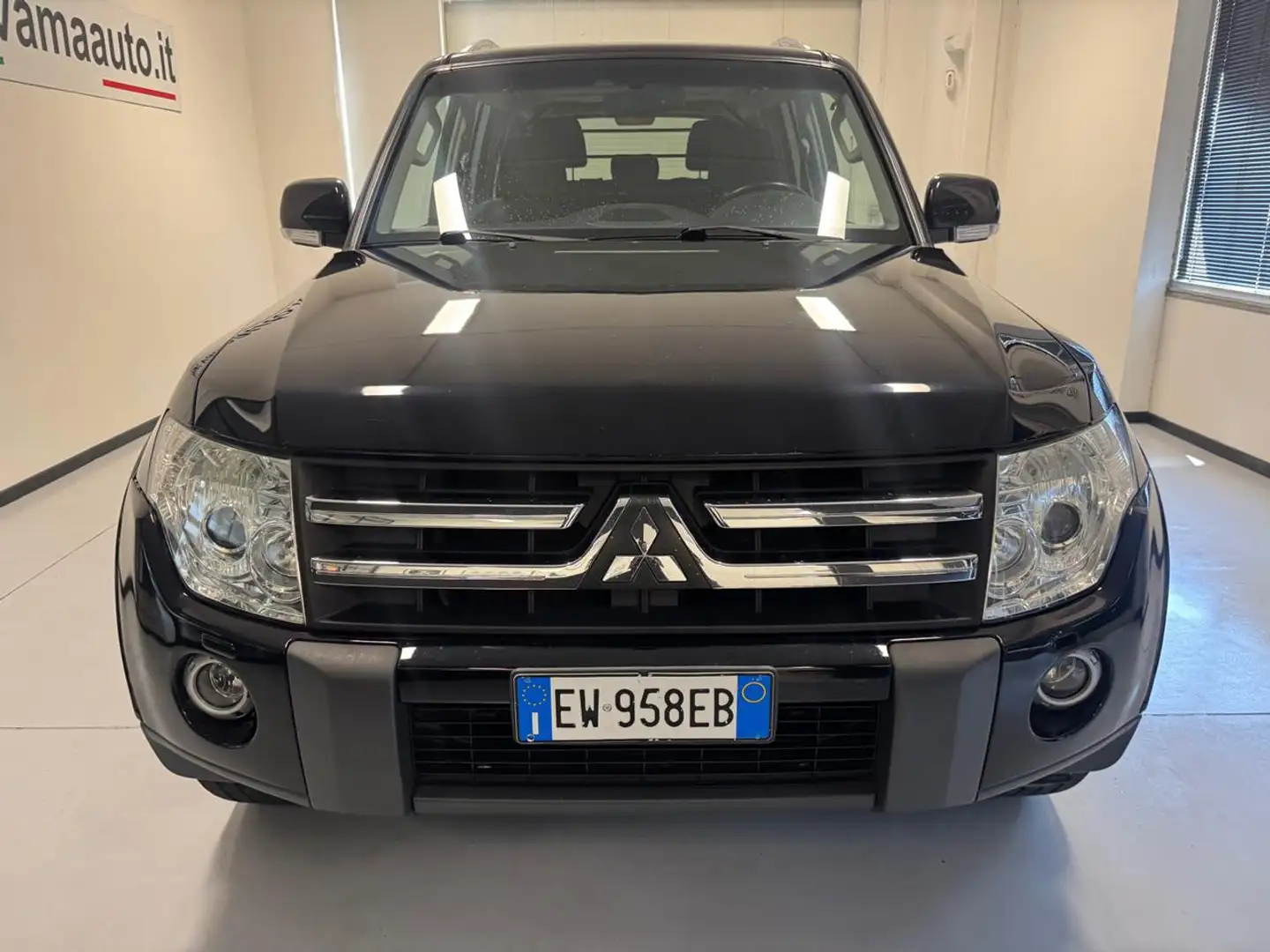 Mitsubishi Pajero 3.2 DI-D 16V aut. DPF *TETTO*TRAINO* Noir - 2