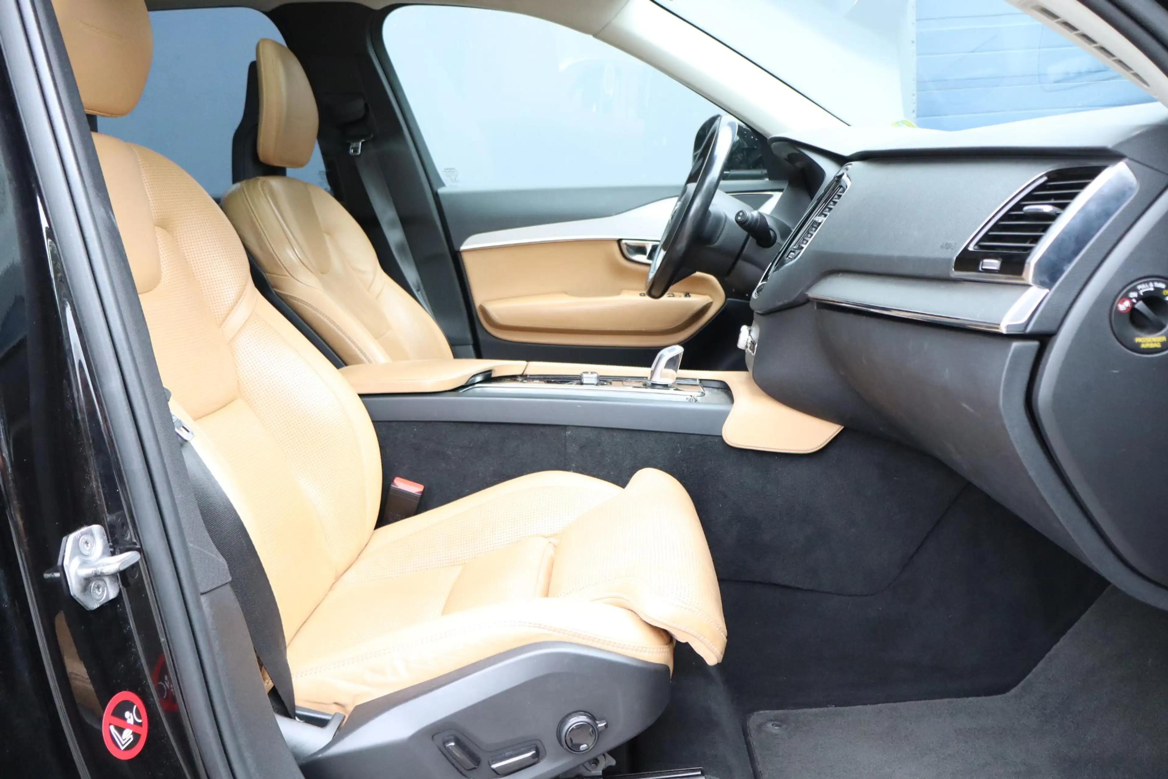 Volvo XC90 2.0 T8 Twin Engine AWD Inscription | SOH 89,4% | — photo 13