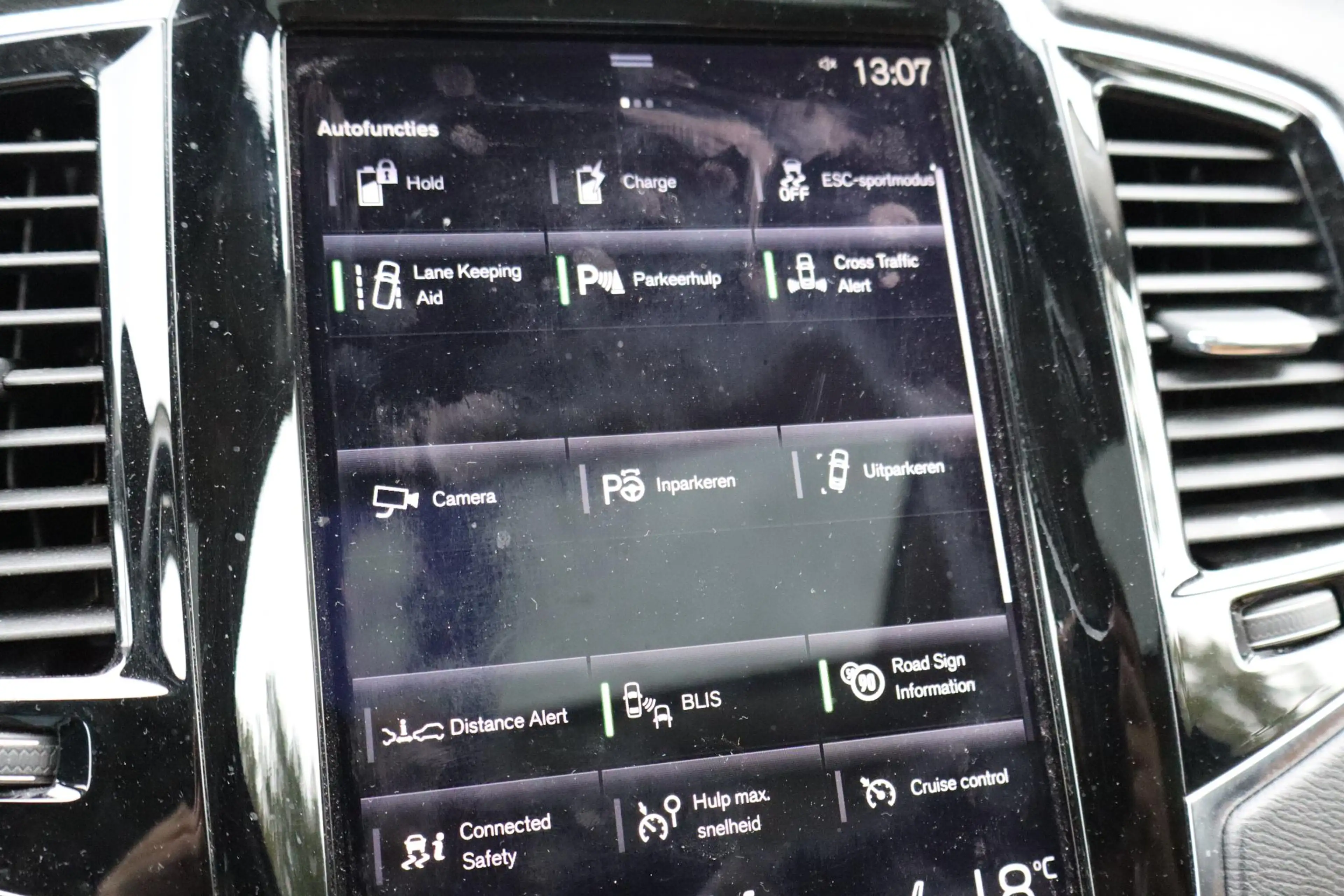 Volvo XC90 2.0 T8 Twin Engine AWD Inscription | SOH 89,4% | — photo 26
