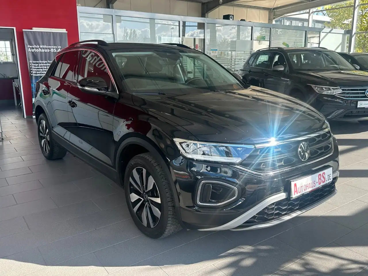 Volkswagen T-Roc, фото 3