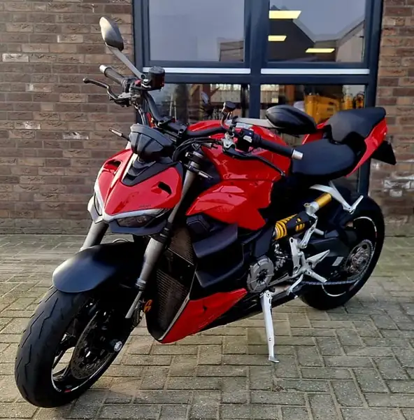 Ducati Streetfighter - foto 7