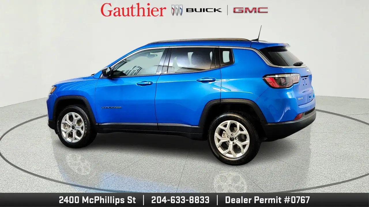 Jeep Compass снимка Jeep Compass