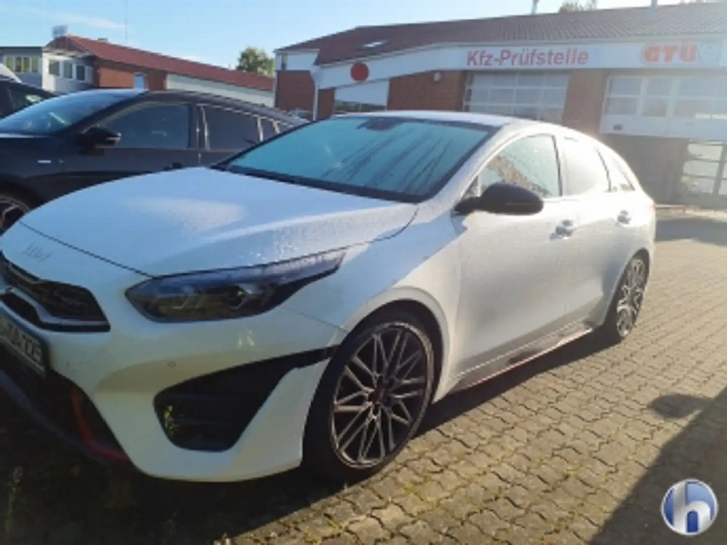 Kia ProCeed / pro_cee'd ProCeed 1.6 T-GDI GT ACC+LED+Navi+SHZ+2xKlima+LM Weiß - 2
