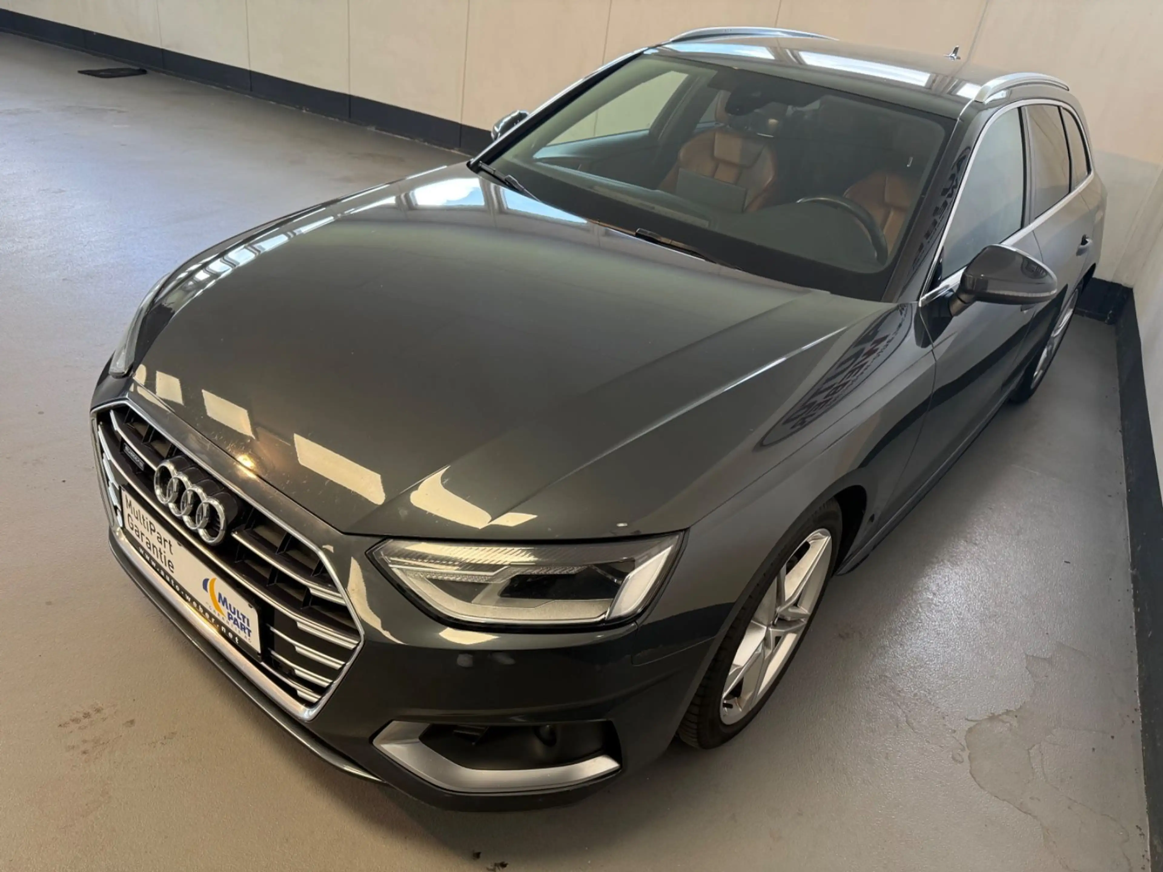 Audi A4 AVANT 40 TDI QUATTRO*AUT*LEDER*NAVI*APPLE*LED — photo 3