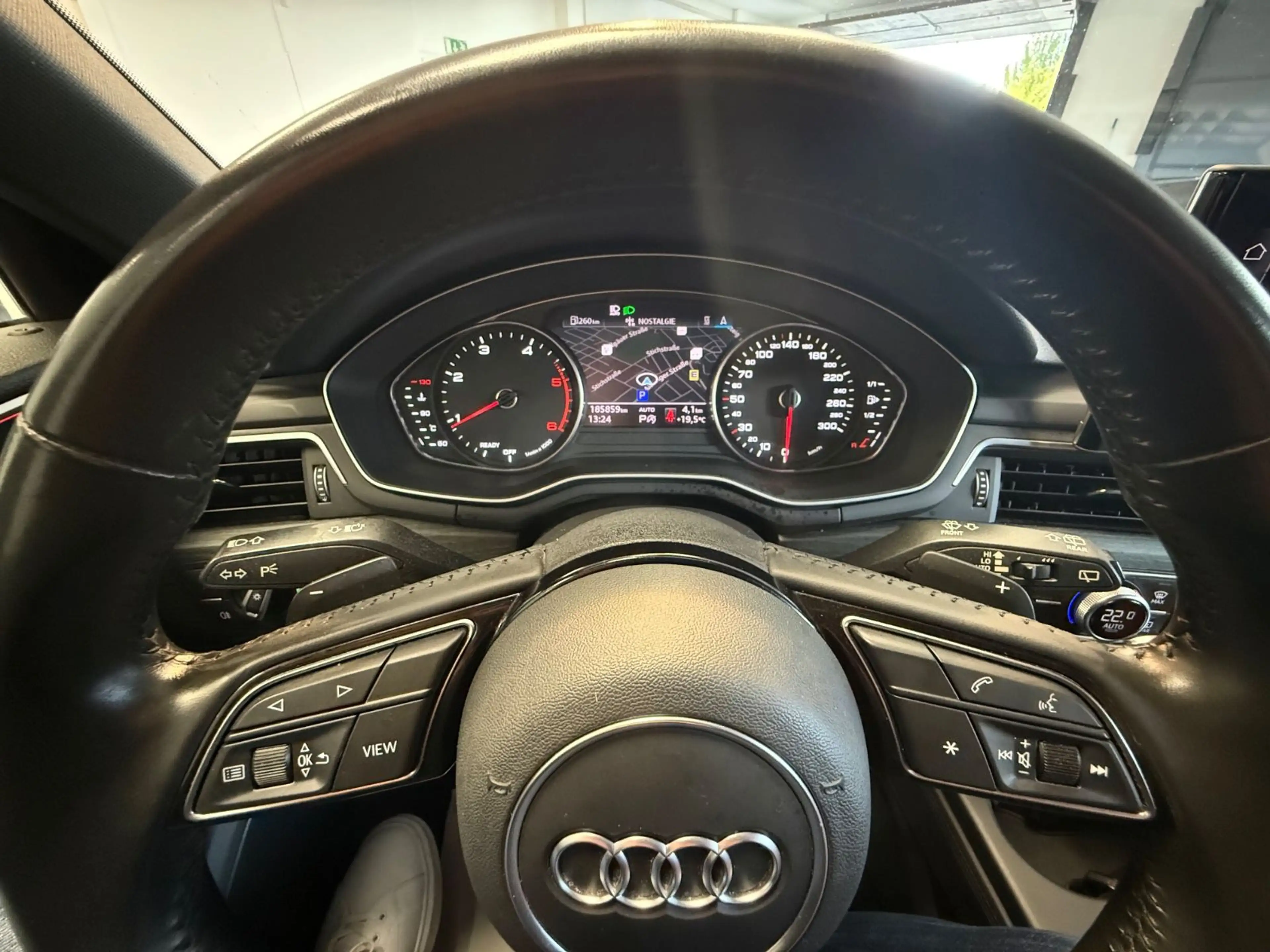 Audi A4 AVANT 40 TDI QUATTRO*AUT*LEDER*NAVI*APPLE*LED — photo 13