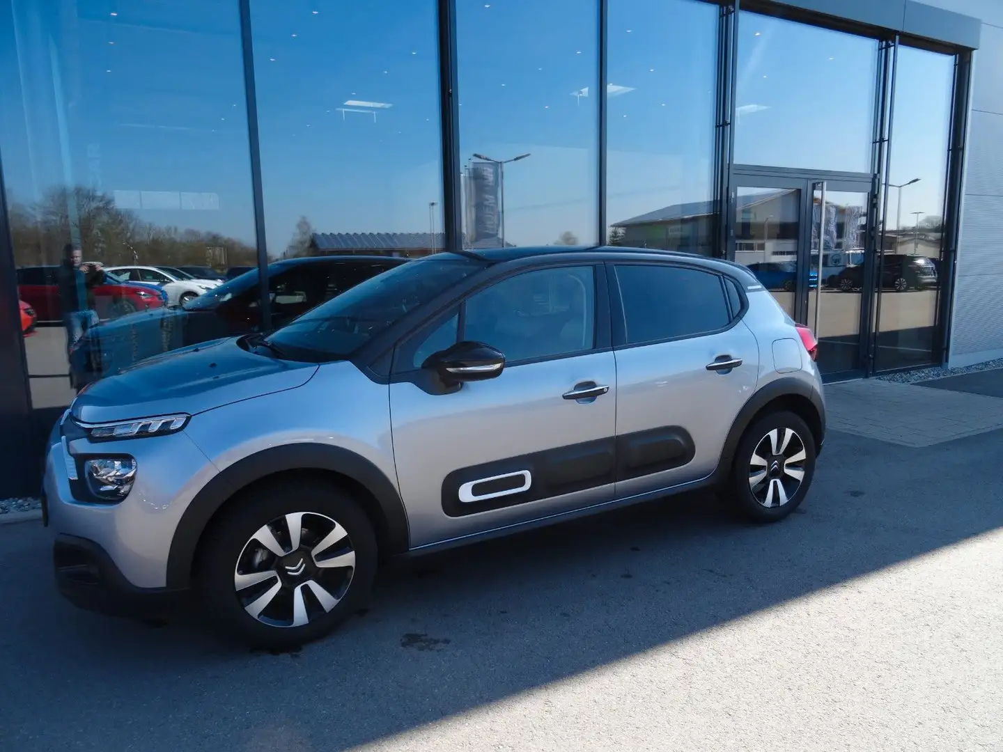Citroen C3 Max, Klima, SHZ, PDC, Kamera, Navi, LED Grau - 2