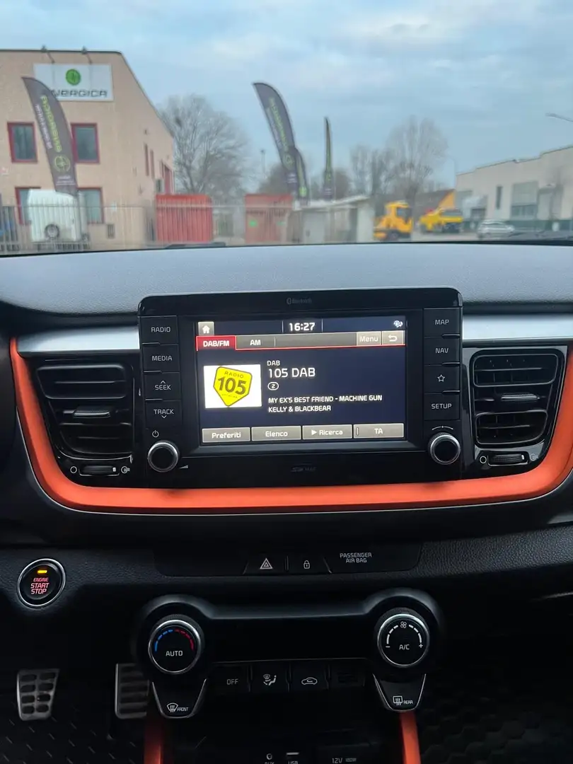 Kia Stonic 1.6 crdi Energy 110cv - 2