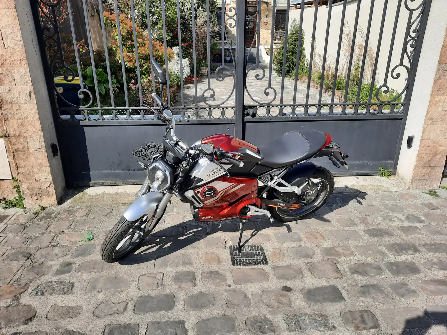 Super Soco TSx Rouge - 2