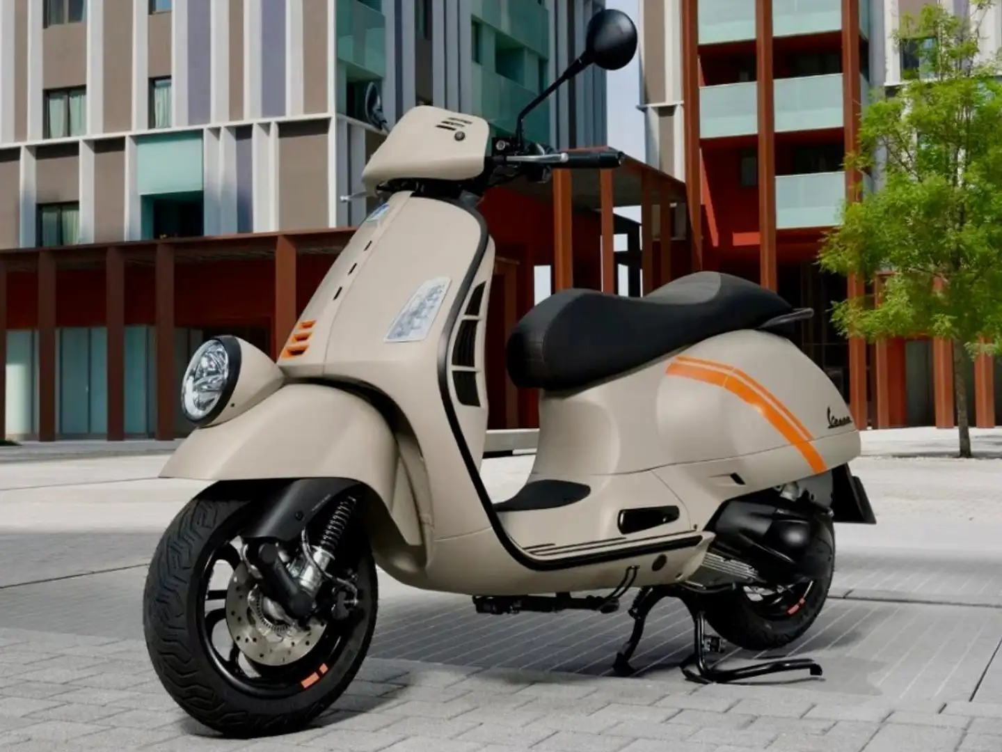 Piaggio GTS 300 GTV 300 Бежевий - 2