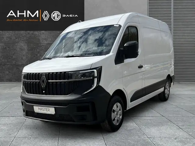 Renault Master main image