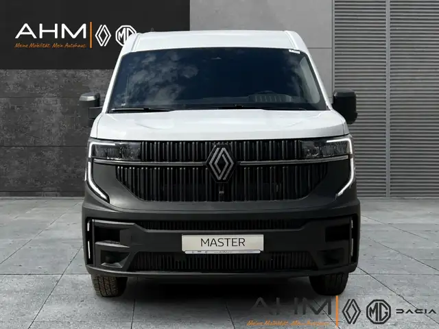 Renault Master view 3