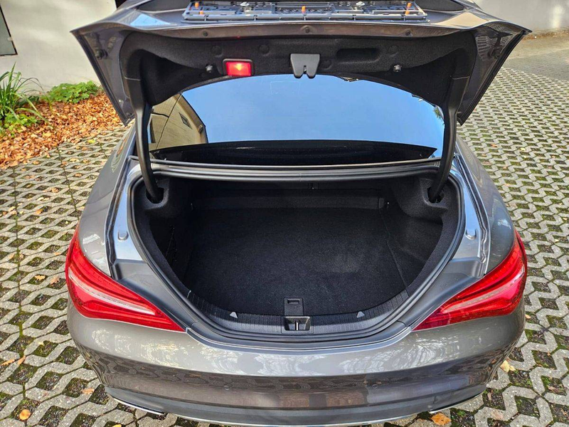 Mercedes-Benz CLA 180 CLA-Klasse CLA 180 Urban — photo 8