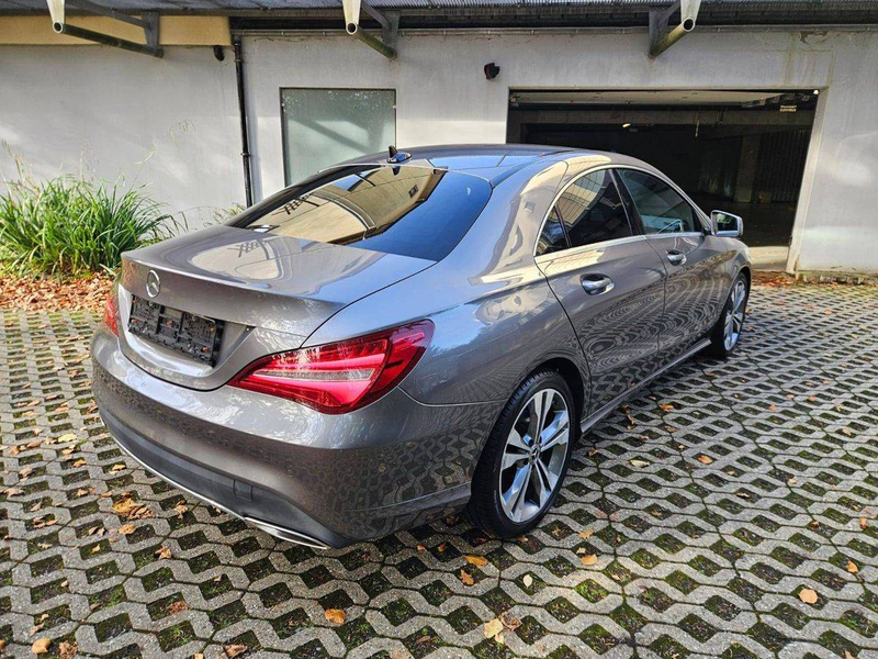 Mercedes-Benz CLA 180 CLA-Klasse CLA 180 Urban — photo 4