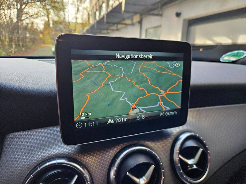 Mercedes-Benz CLA 180 CLA-Klasse CLA 180 Urban — photo 12