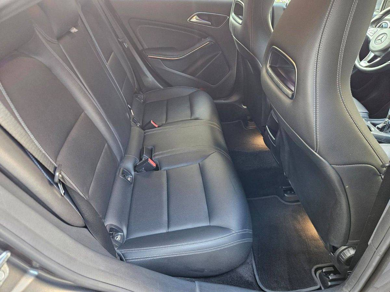 Mercedes-Benz CLA 180 CLA-Klasse CLA 180 Urban — photo 13