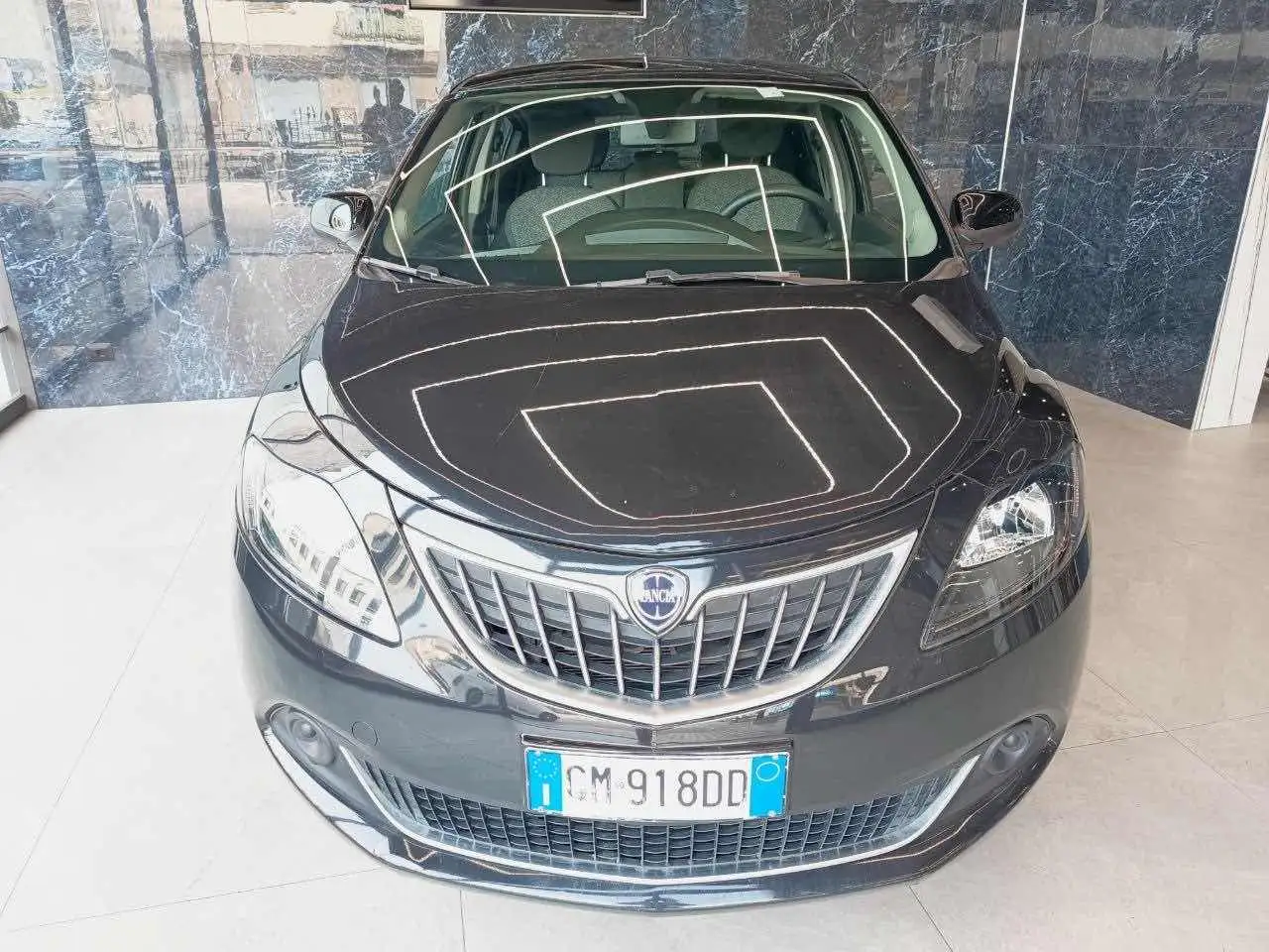 Lancia Ypsilon