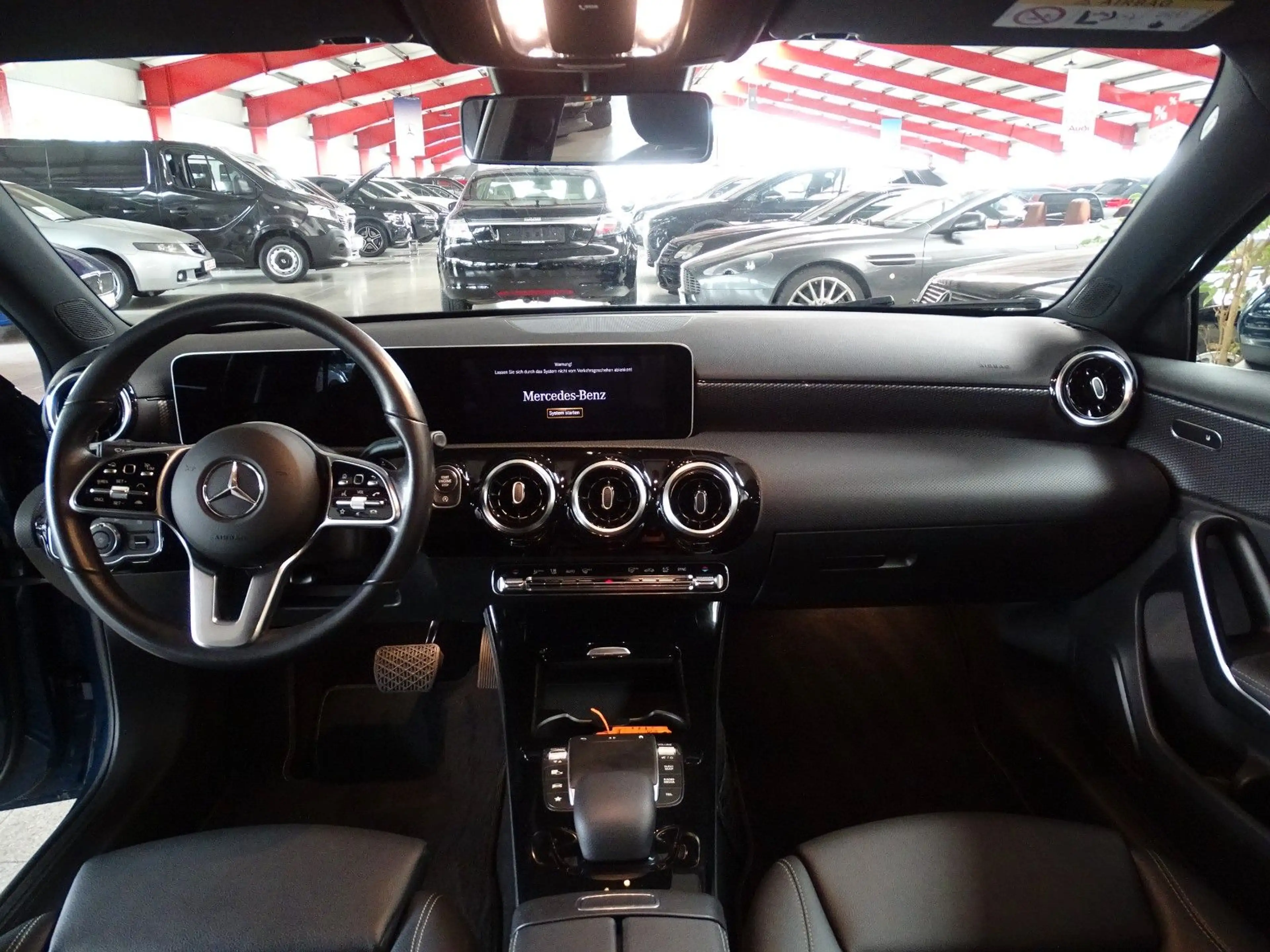 Mercedes-Benz A 220 A220 4Matic*AHK+ACC+KAMERA — photo 10