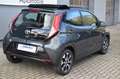 Toyota Aygo 1,0-l-VVT-i x-clusiv x-shift,Faltdach,Navi, Gris - thumbnail 2