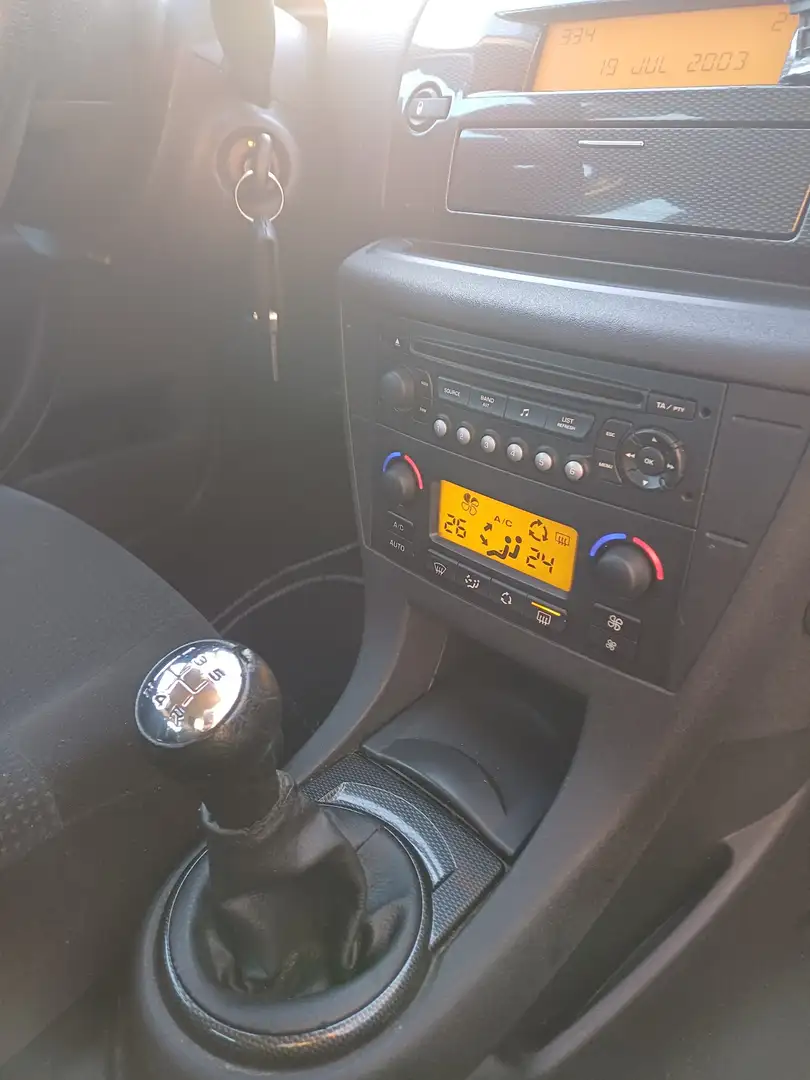 Citroen C4 1.4i 16V 90 Sillage - 2