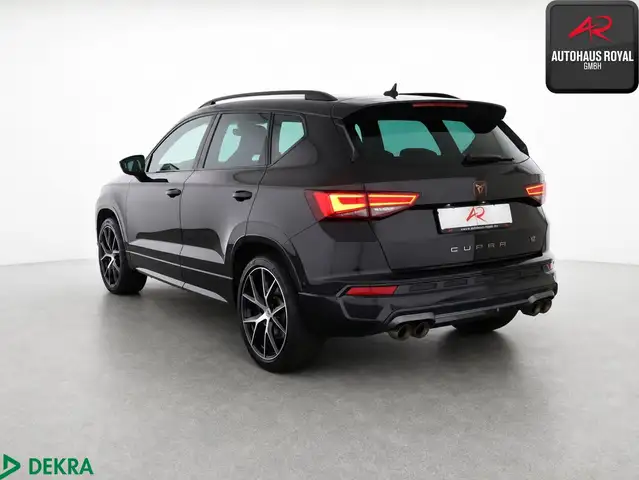 Cupra Ateca view 3