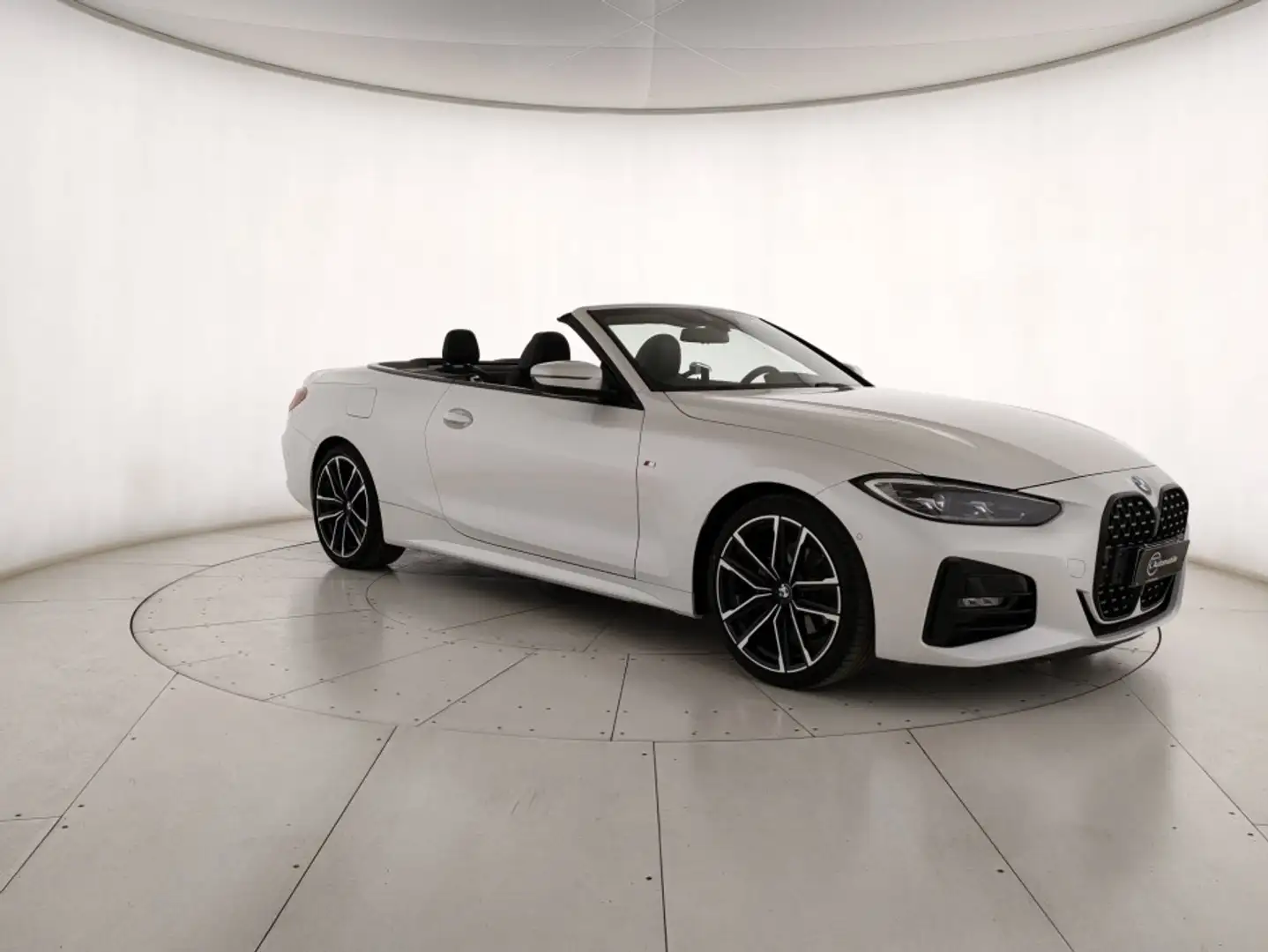 BMW 420 420i Cabrio Msport auto Bianco - 1