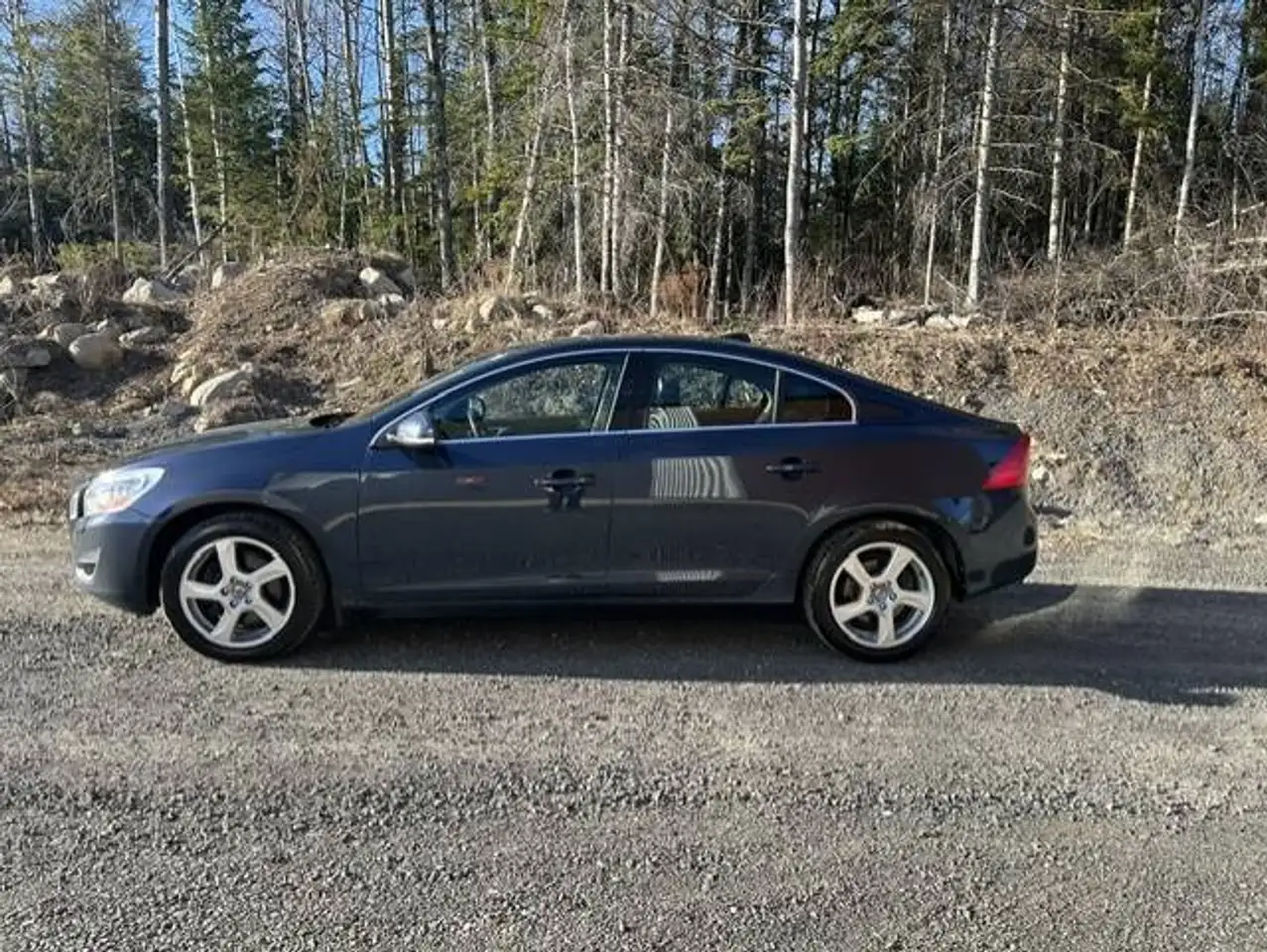 Volvo S60 снимка Volvo S60