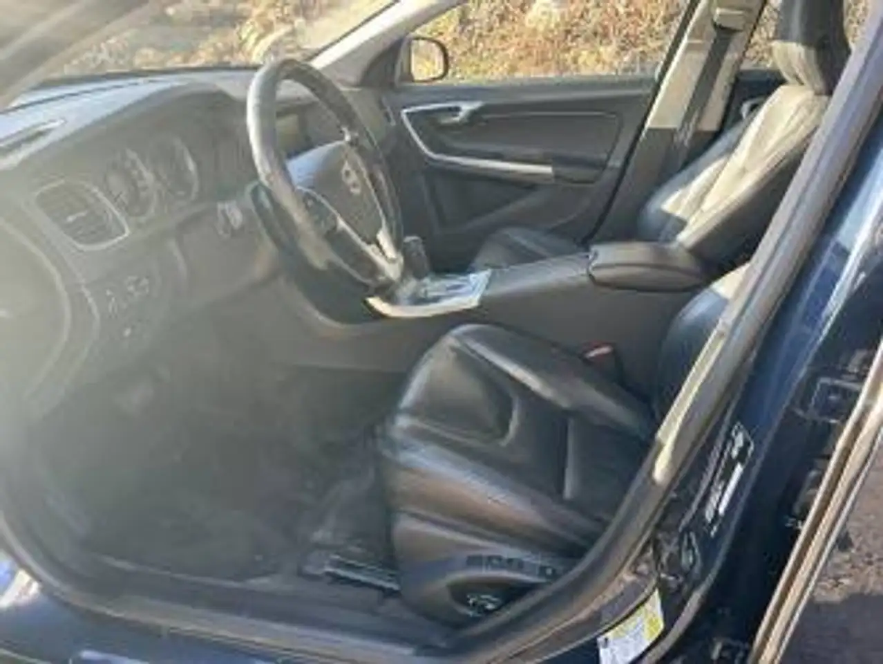 Volvo S60 снимка Volvo S60