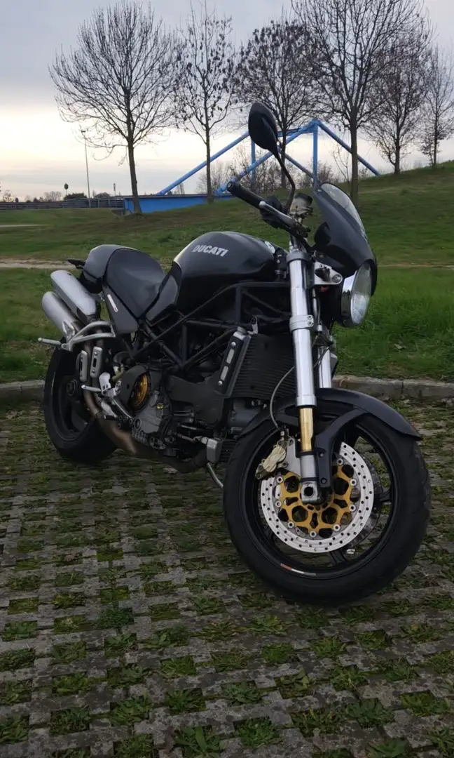 Ducati Monster S4R - 1