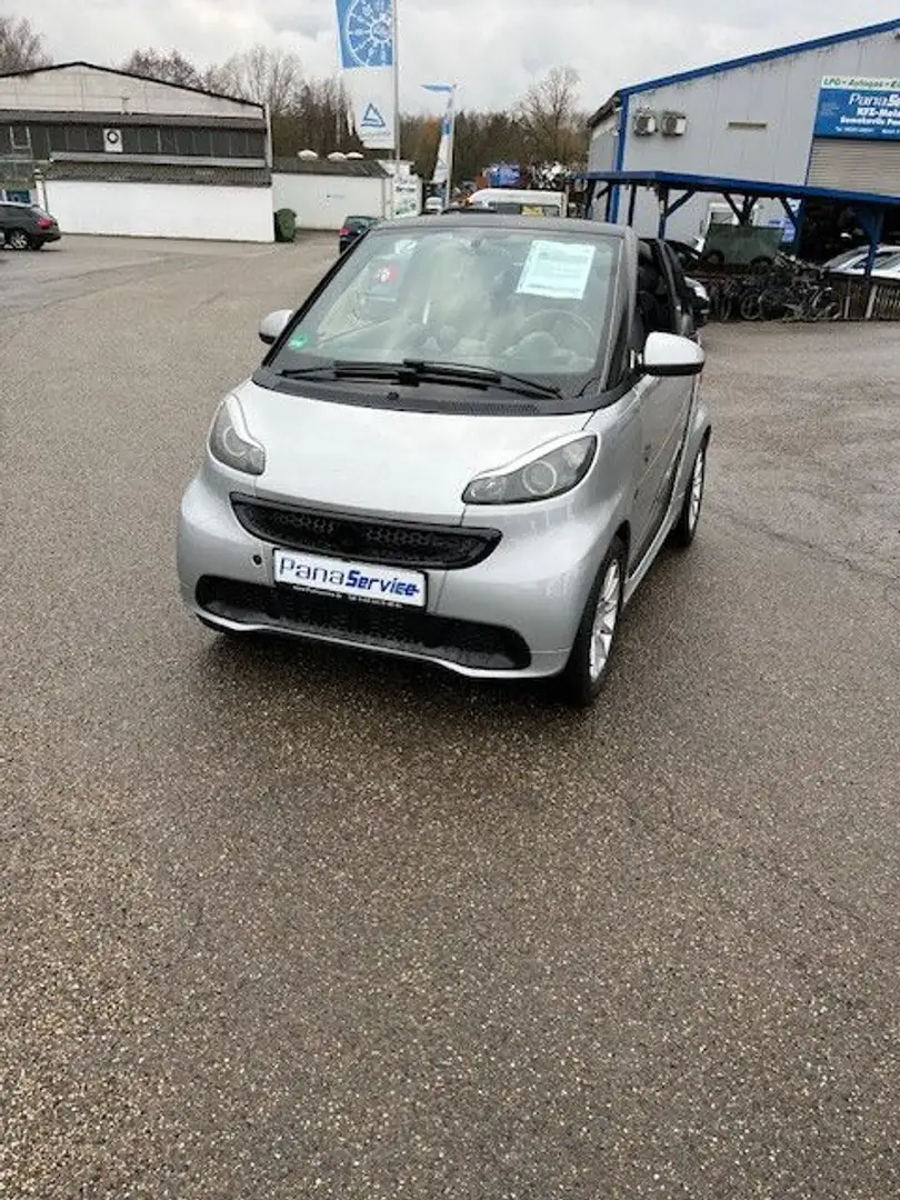 smart roadster srebrna - 1